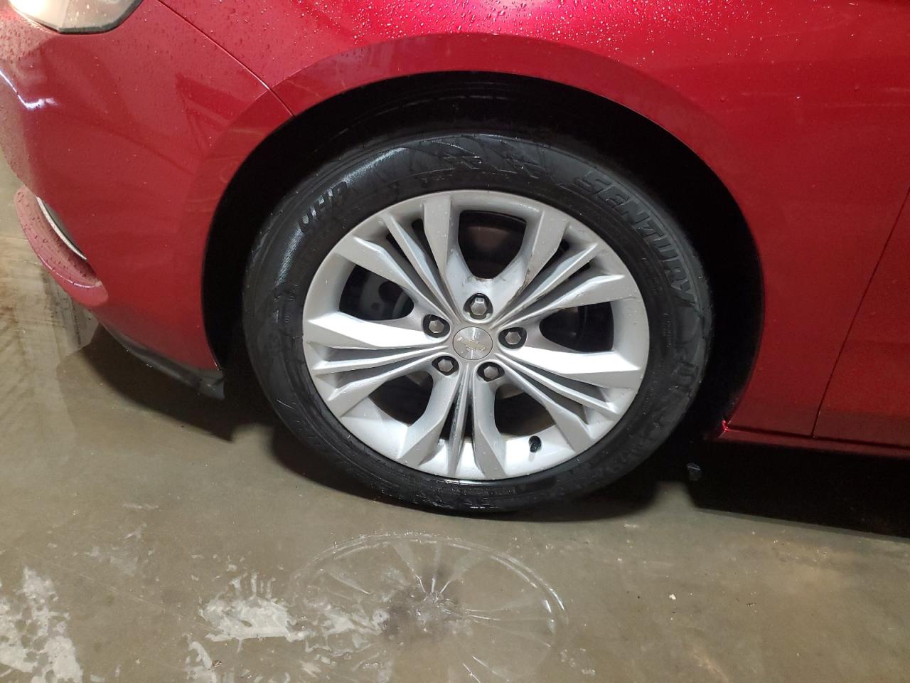 2014 Chevrolet Impala Lt Red vin: 2G1115SL5E9109842 Damage: Left Front Wheel, Curb Rash, 4 To 5 Inches
