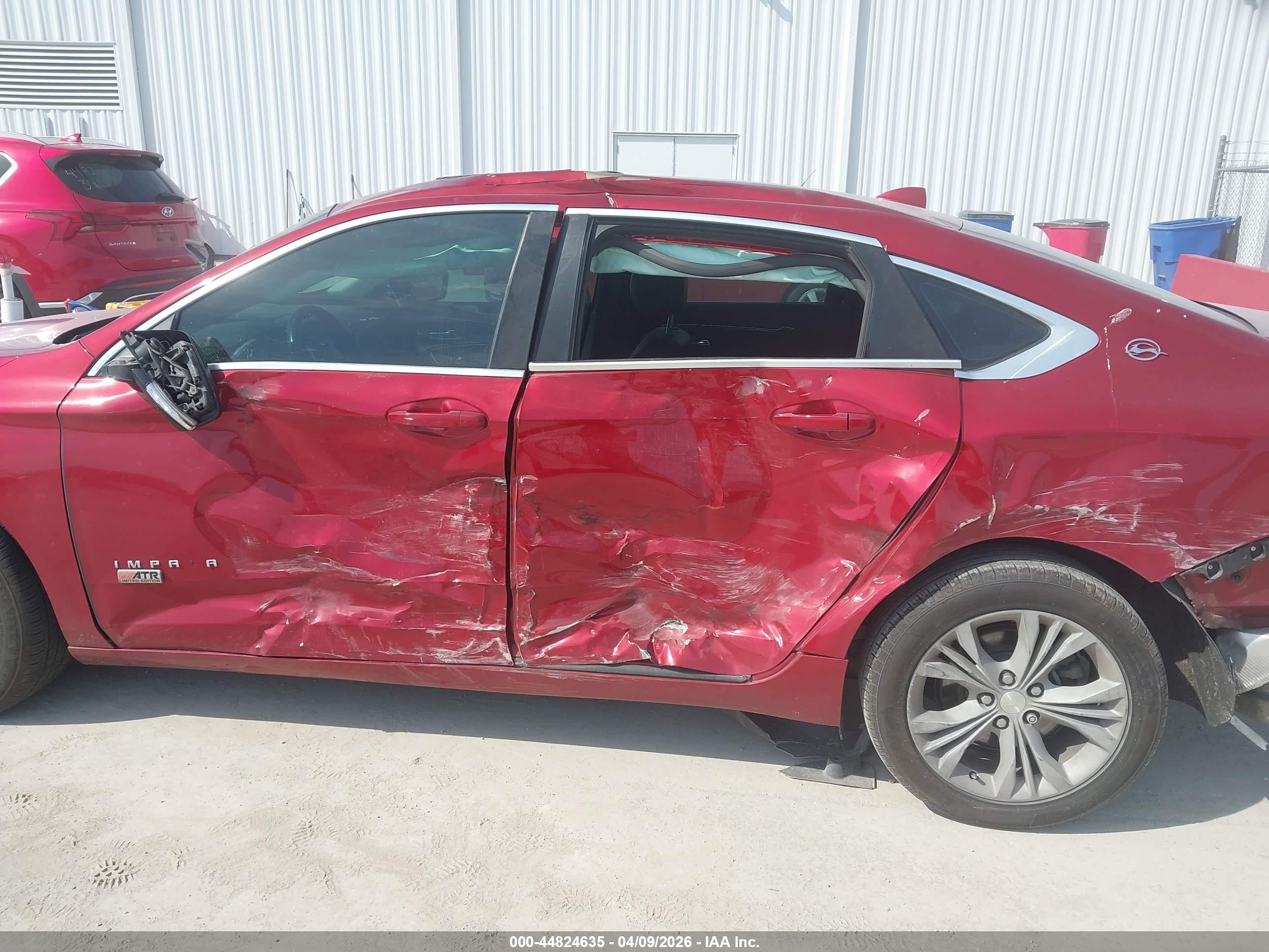 2014 Chevrolet Impala 1lt Red vin: 2G1115SL5E9161990