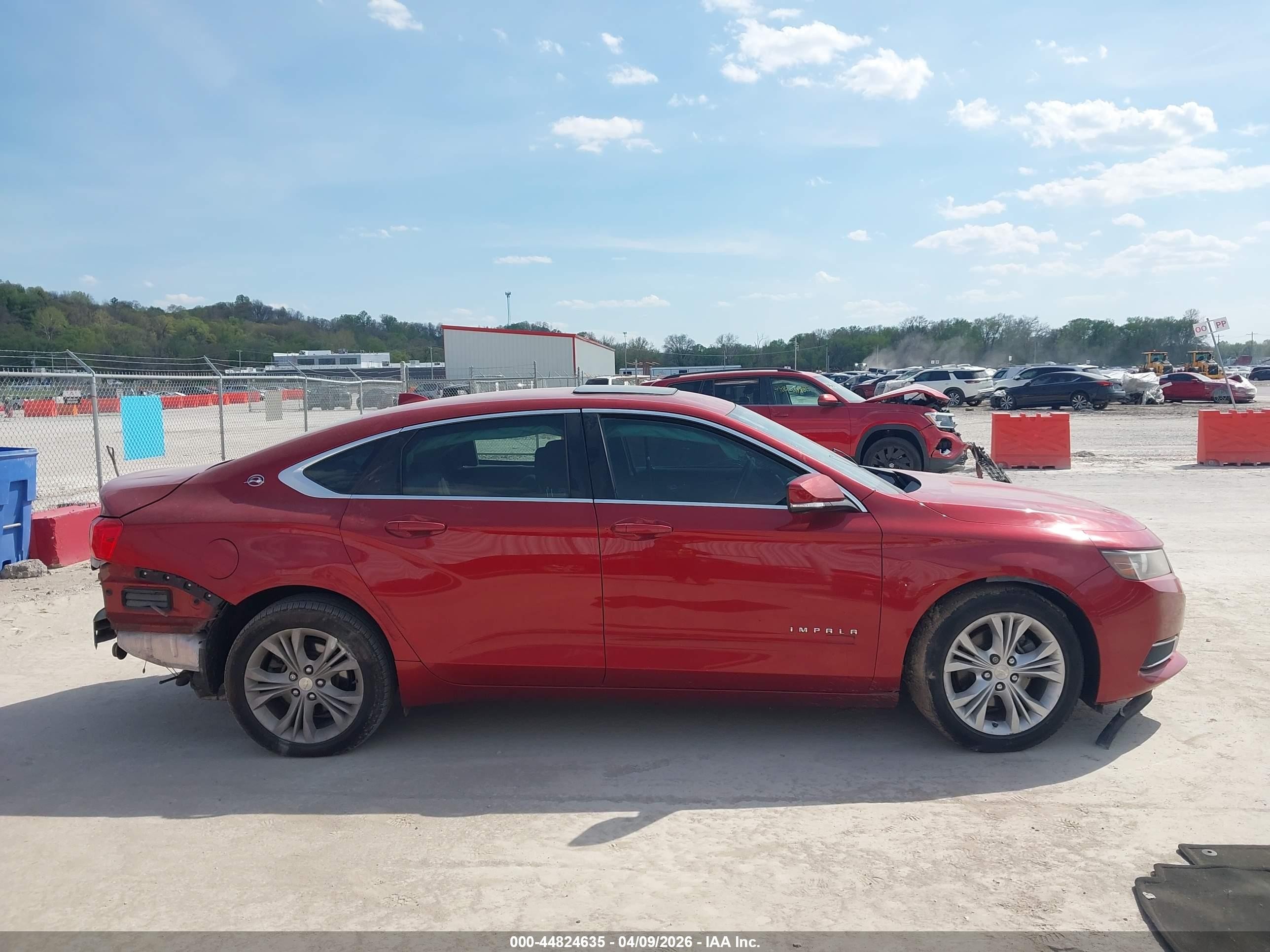 2014 Chevrolet Impala 1lt Red vin: 2G1115SL5E9161990