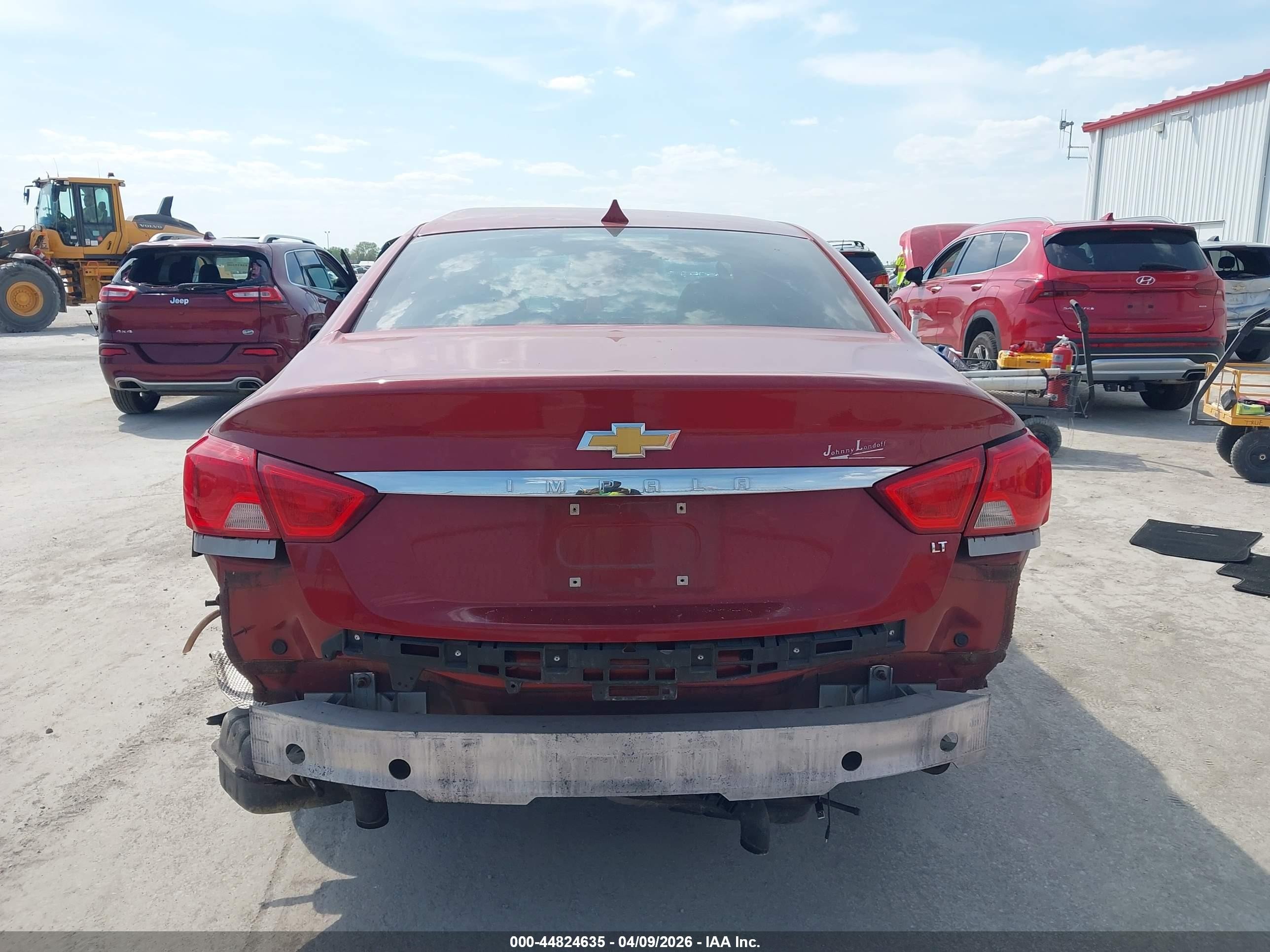 2014 Chevrolet Impala 1lt Red vin: 2G1115SL5E9161990