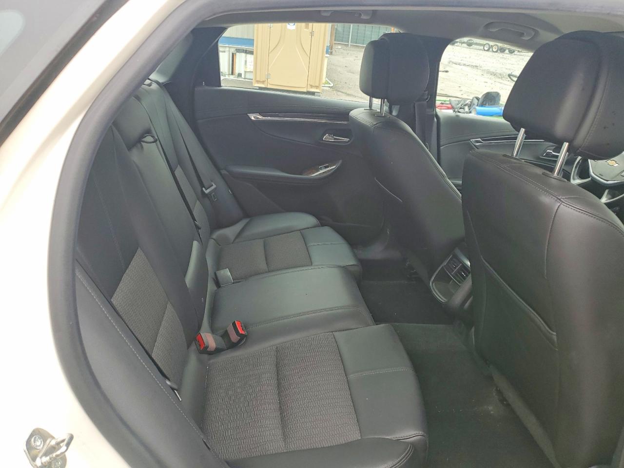 2014 Chevrolet Impala Lt Белый vin: 2G1115SL5E9212517