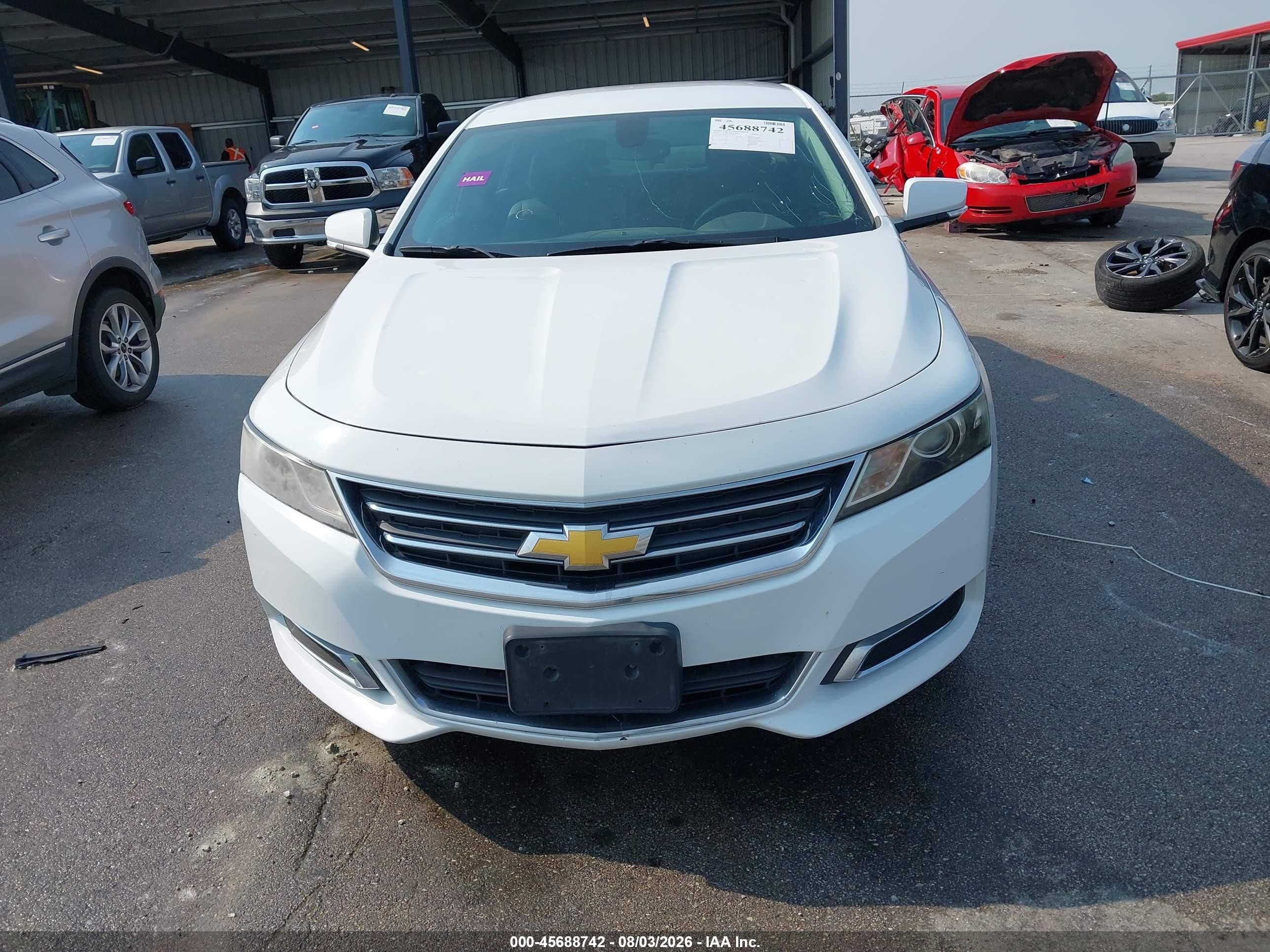 2014 Chevrolet Impala 1lt White vin: 2G1115SL5E9289260