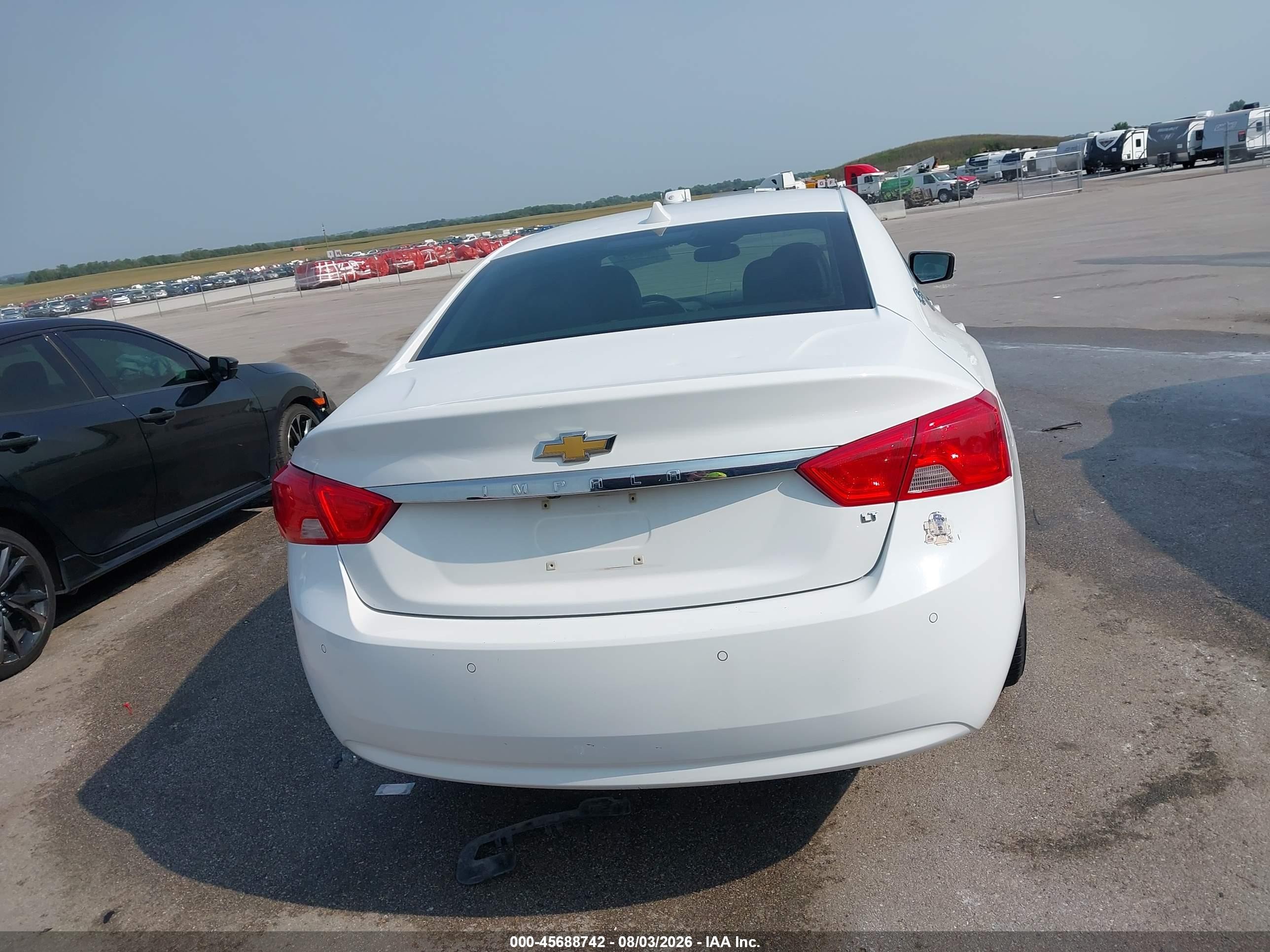 2014 Chevrolet Impala 1lt White vin: 2G1115SL5E9289260