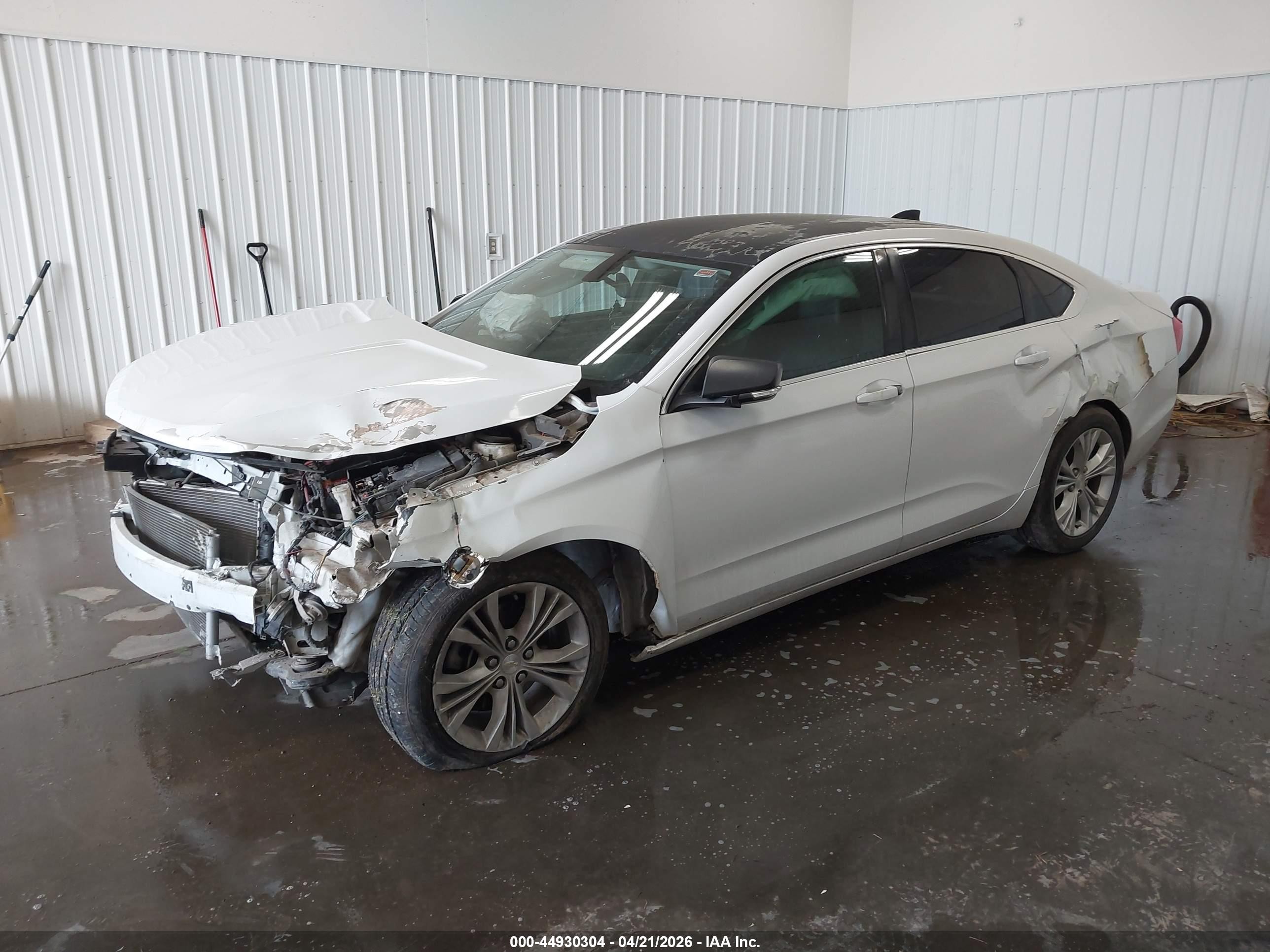 2015 Chevrolet Impala 1lt White vin: 2G1115SL5F9192190