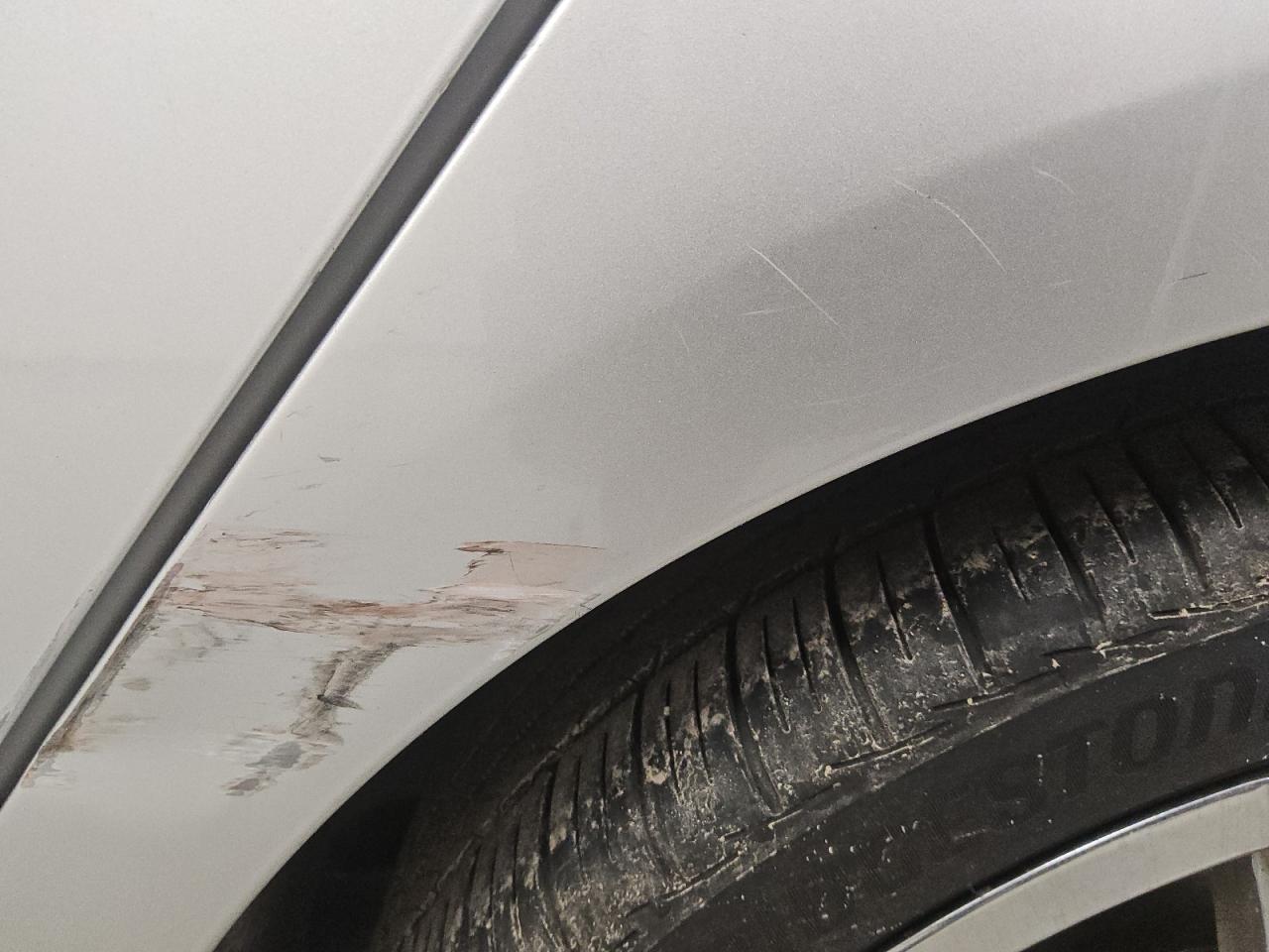 2015 Chevrolet Impala Lt Silver vin: 2G1115SL6F9170926 Damage: Left Qtr Panel, Dent(S) W/ Paint Dmg, > 12 Inches