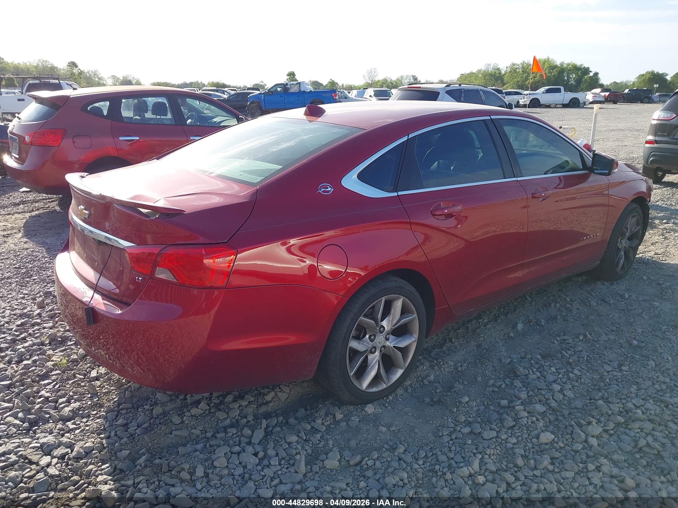 2014 Chevrolet Impala 1lt Red vin: 2G1115SL7E9110538