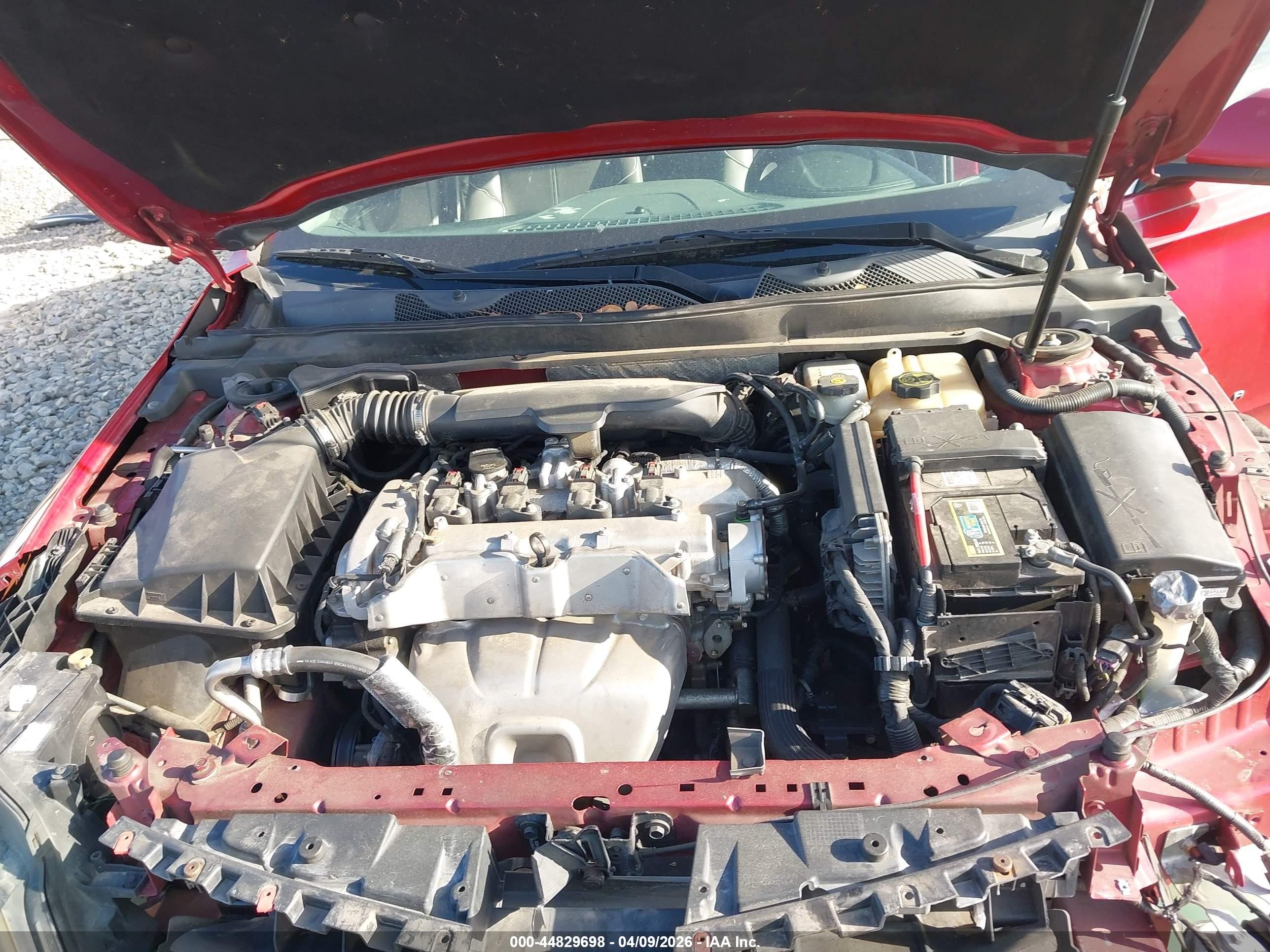 2014 Chevrolet Impala 1lt Red vin: 2G1115SL7E9110538