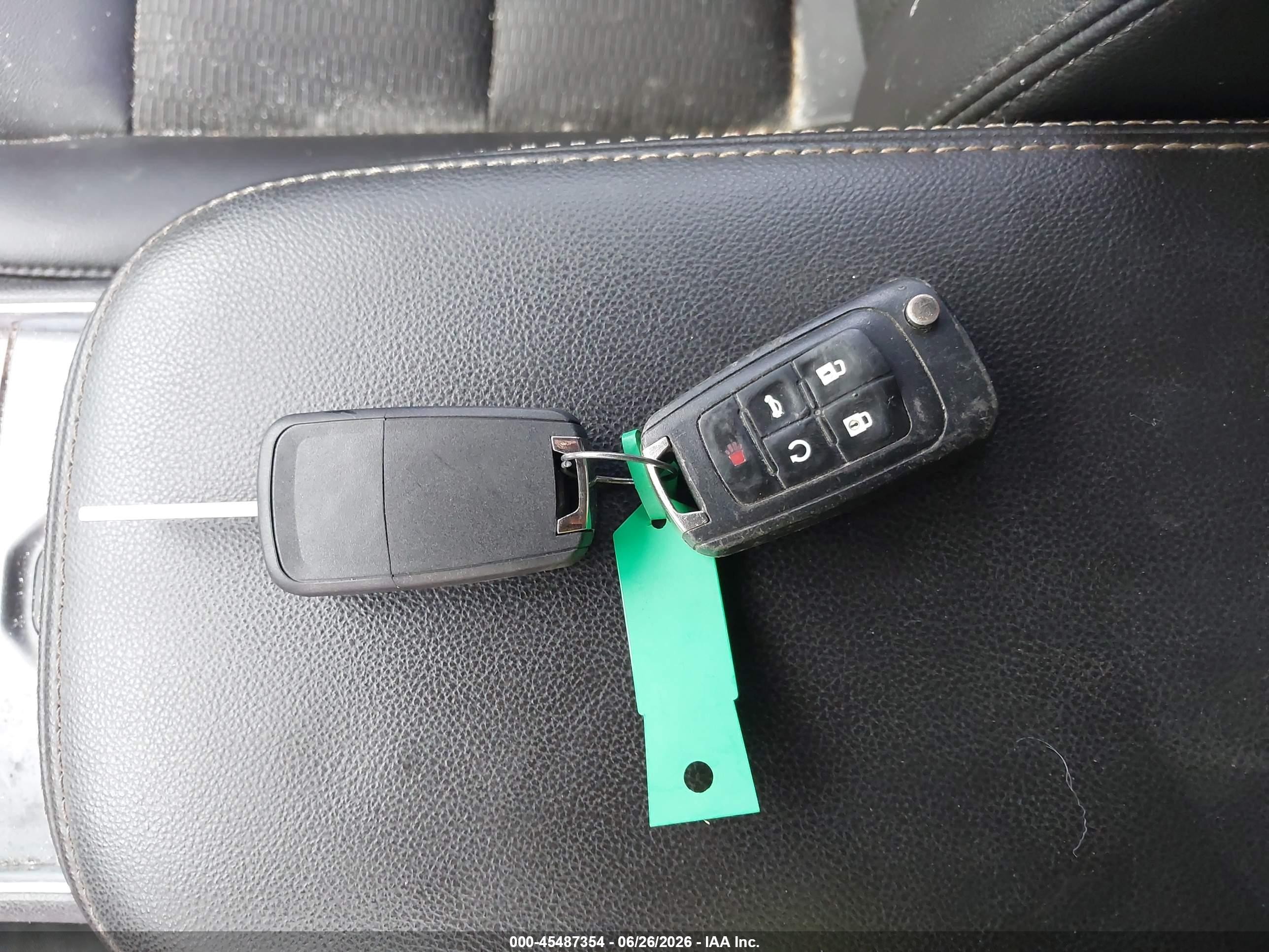 2014 Chevrolet Impala 1lt Красный vin: 2G1115SL7E9234857