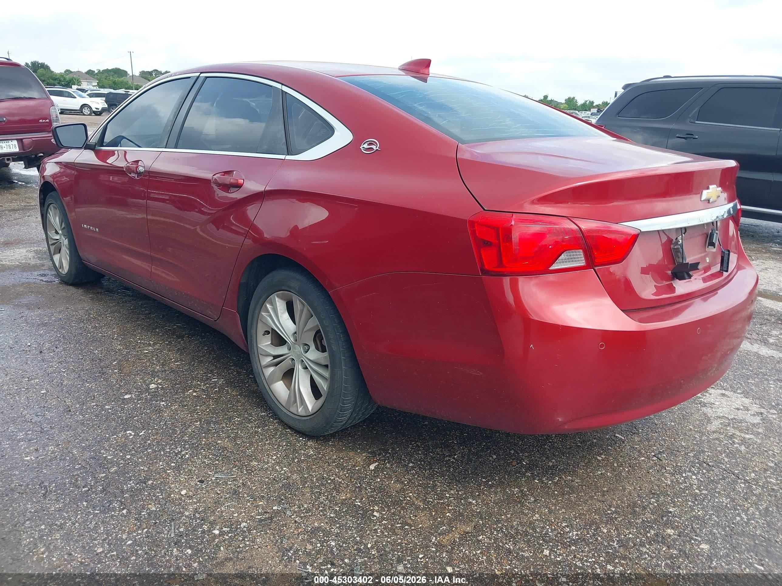 2015 Chevrolet Impala 1lt Red vin: 2G1115SL7F9141502