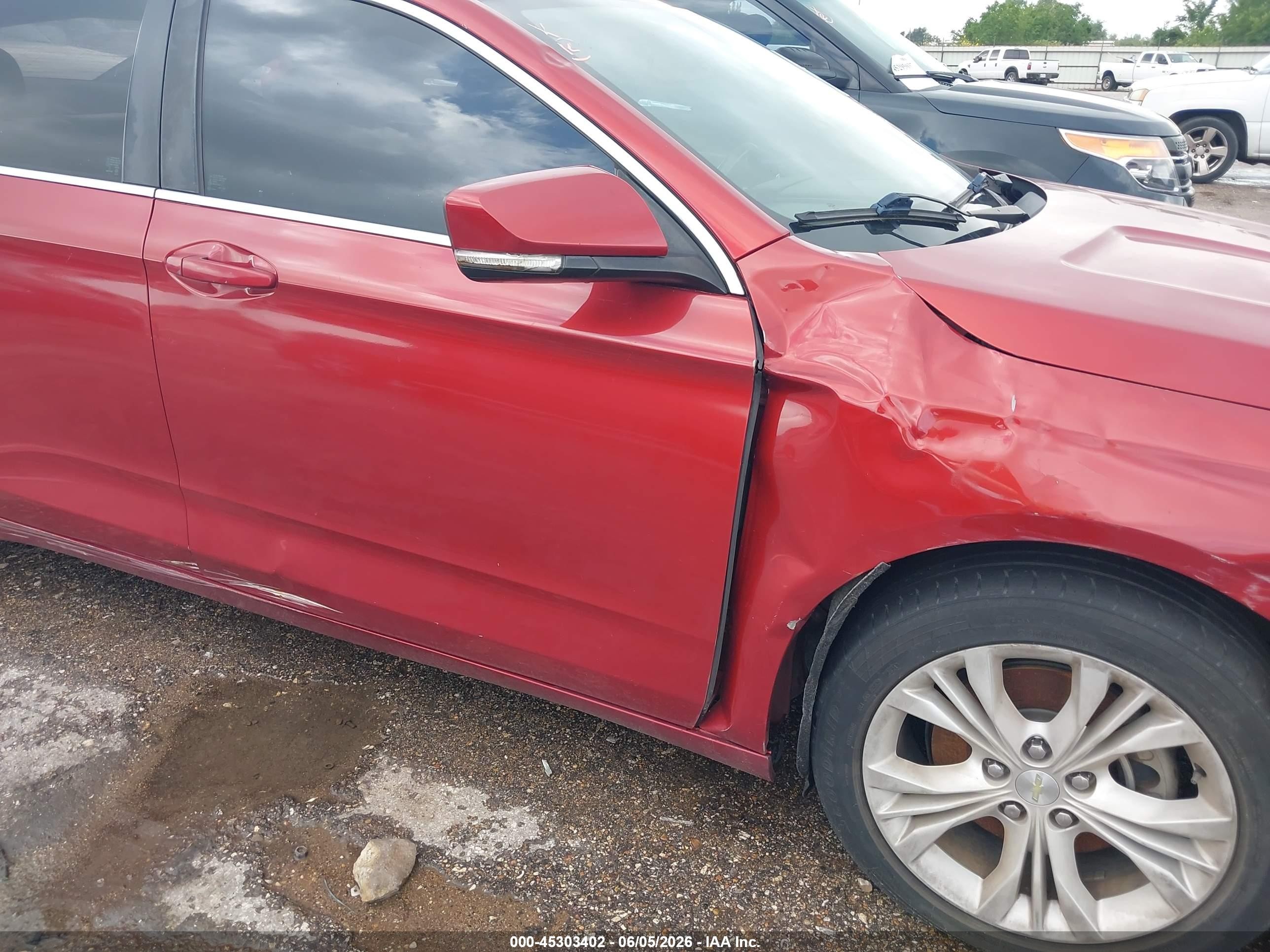 2015 Chevrolet Impala 1lt Red vin: 2G1115SL7F9141502