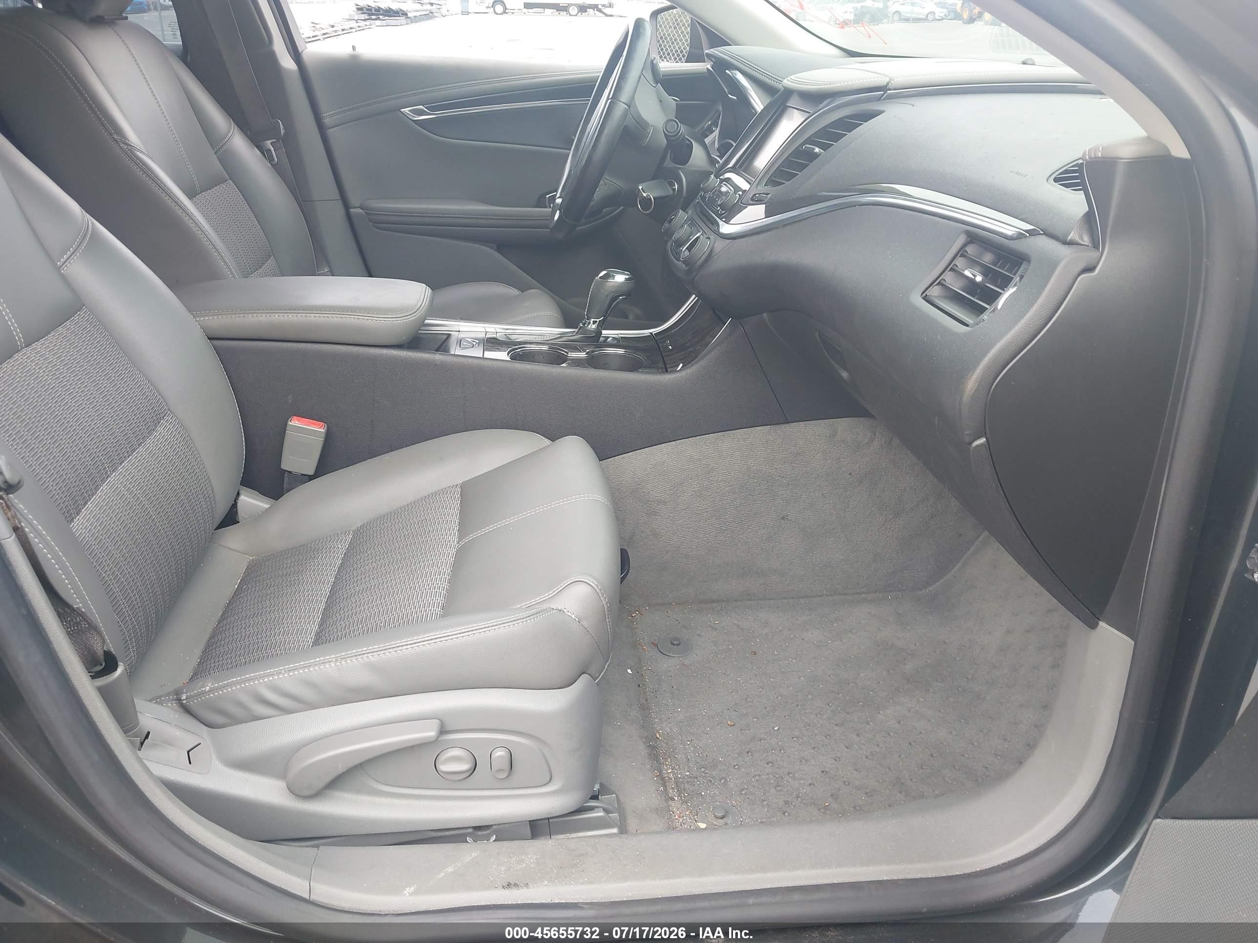 2015 Chevrolet Impala 1lt Серый vin: 2G1115SL7F9209636