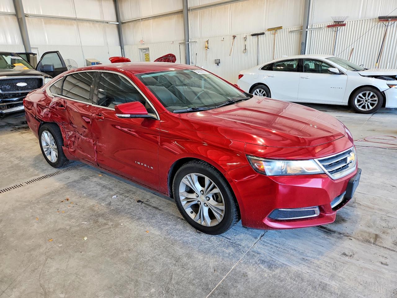 2015 Chevrolet Impala Lt Red vin: 2G1115SL7F9242832