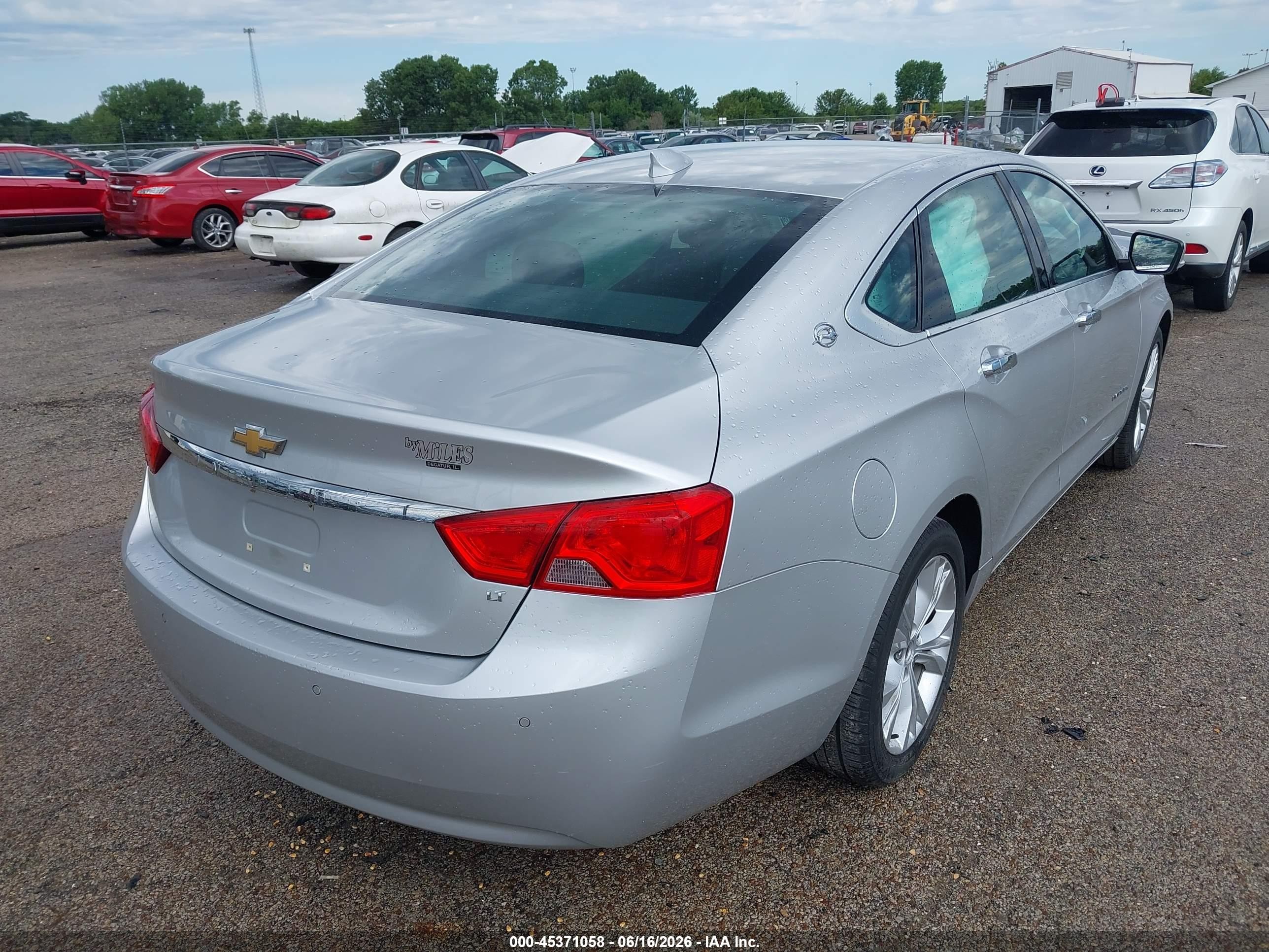 2015 Chevrolet Impala 1lt Silver vin: 2G1115SL8F9175108