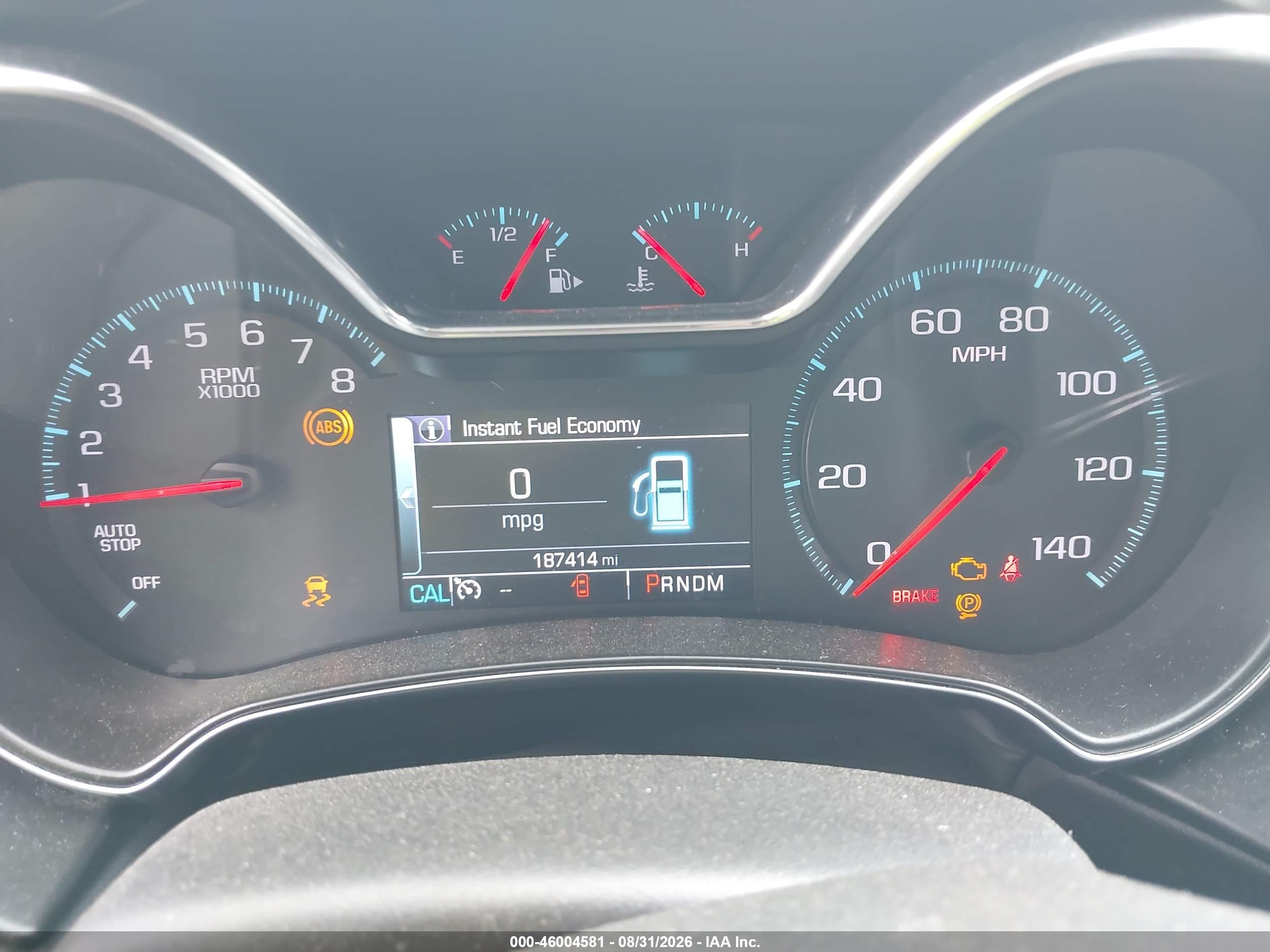 2015 Chevrolet Impala 1lt Белый vin: 2G1115SL9F9105584