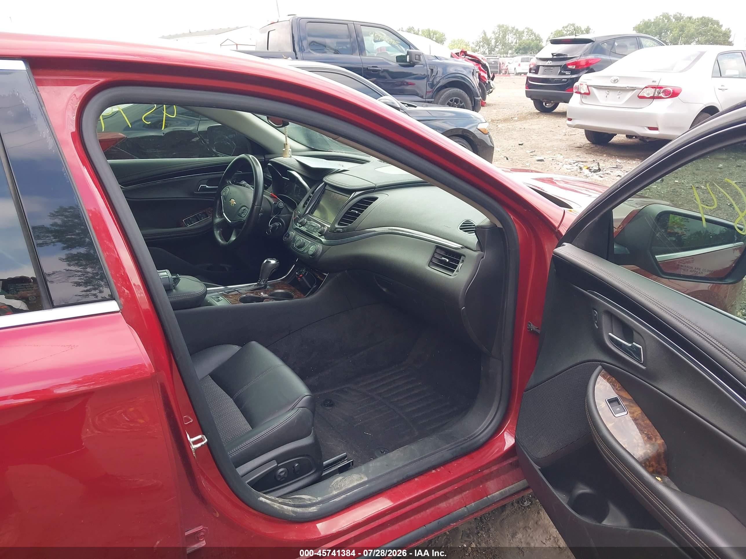 2014 Chevrolet Impala 1lt Red vin: 2G1115SLXE9161046