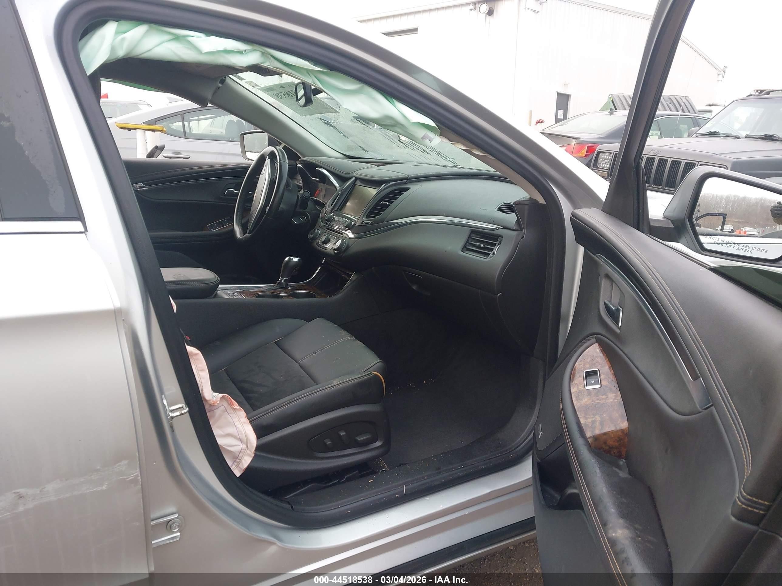 2014 Chevrolet Impala 2lt Silver vin: 2G1125S30E9281466