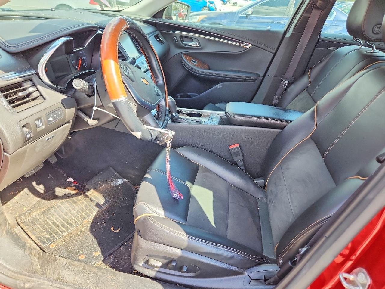 2015 Chevrolet Impala Lt Red vin: 2G1125S30F9206073