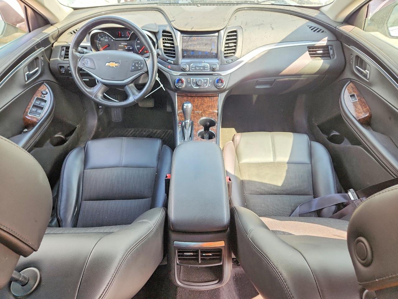 2014 Chevrolet Impala Lt Серебряный vin: 2G1125S32E9143184