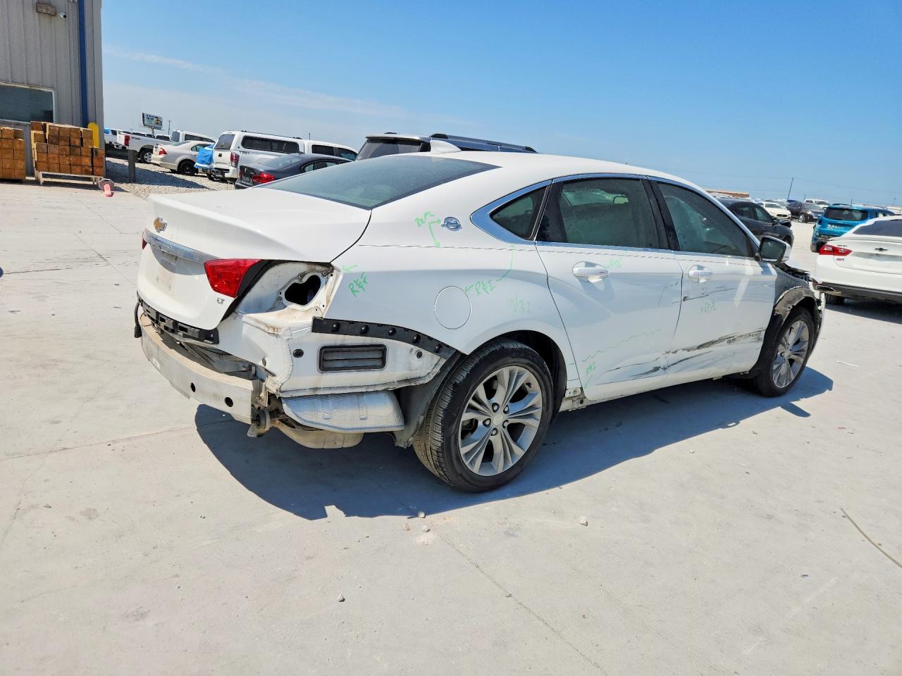 2015 Chevrolet Impala Lt White vin: 2G1125S33F9274559