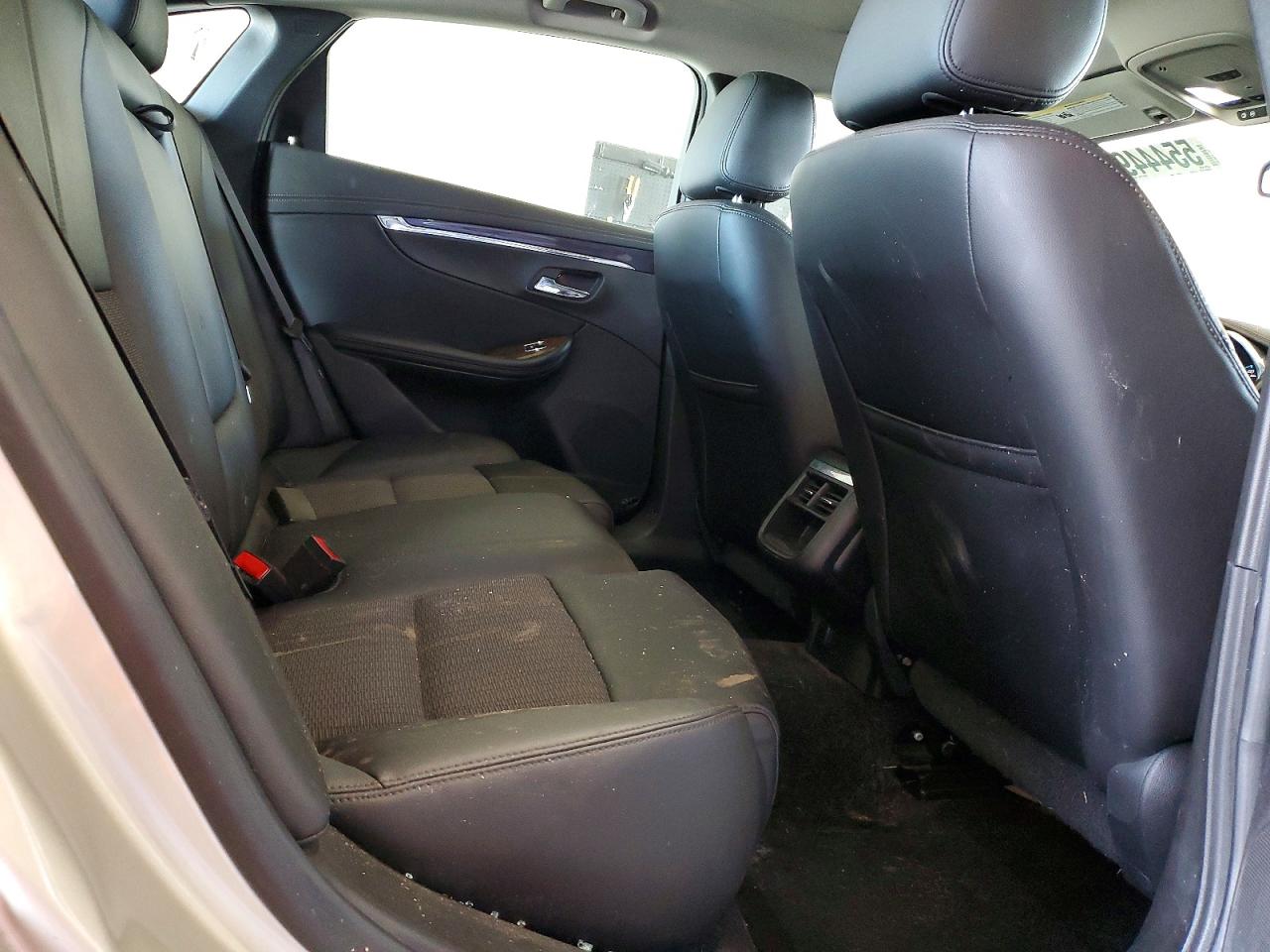 2015 Chevrolet Impala Lt Silver vin: 2G1125S35F9114067