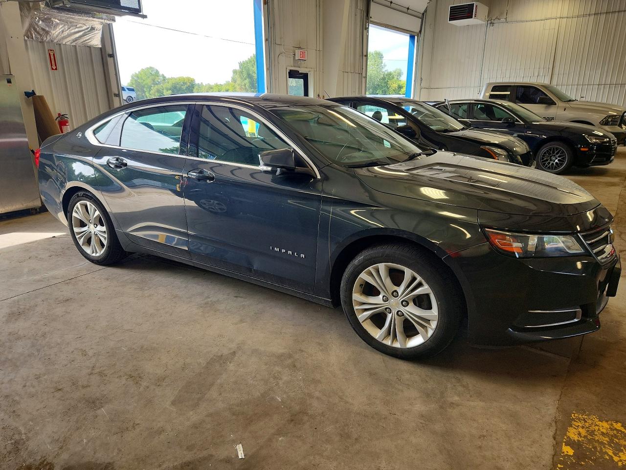 2015 Chevrolet Impala Lt Charcoal vin: 2G1125S35F9237688