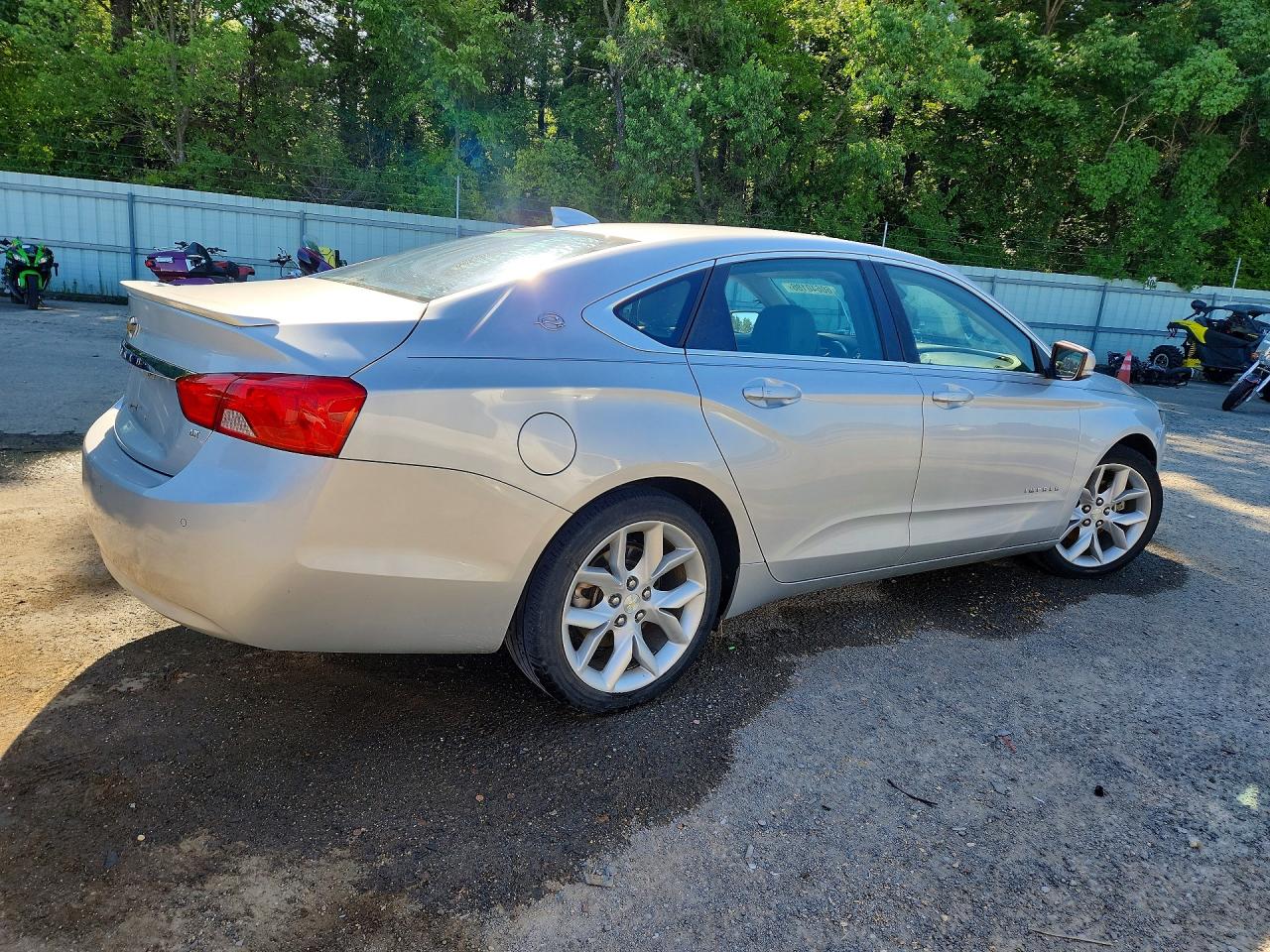 2015 Chevrolet Impala Lt Серебряный vin: 2G1125S35F9288687
