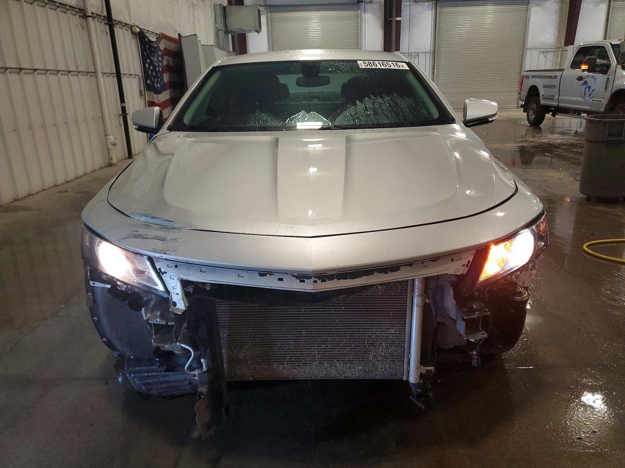 2015 Chevrolet Impala Lt Silver vin: 2G1125S36F9130181