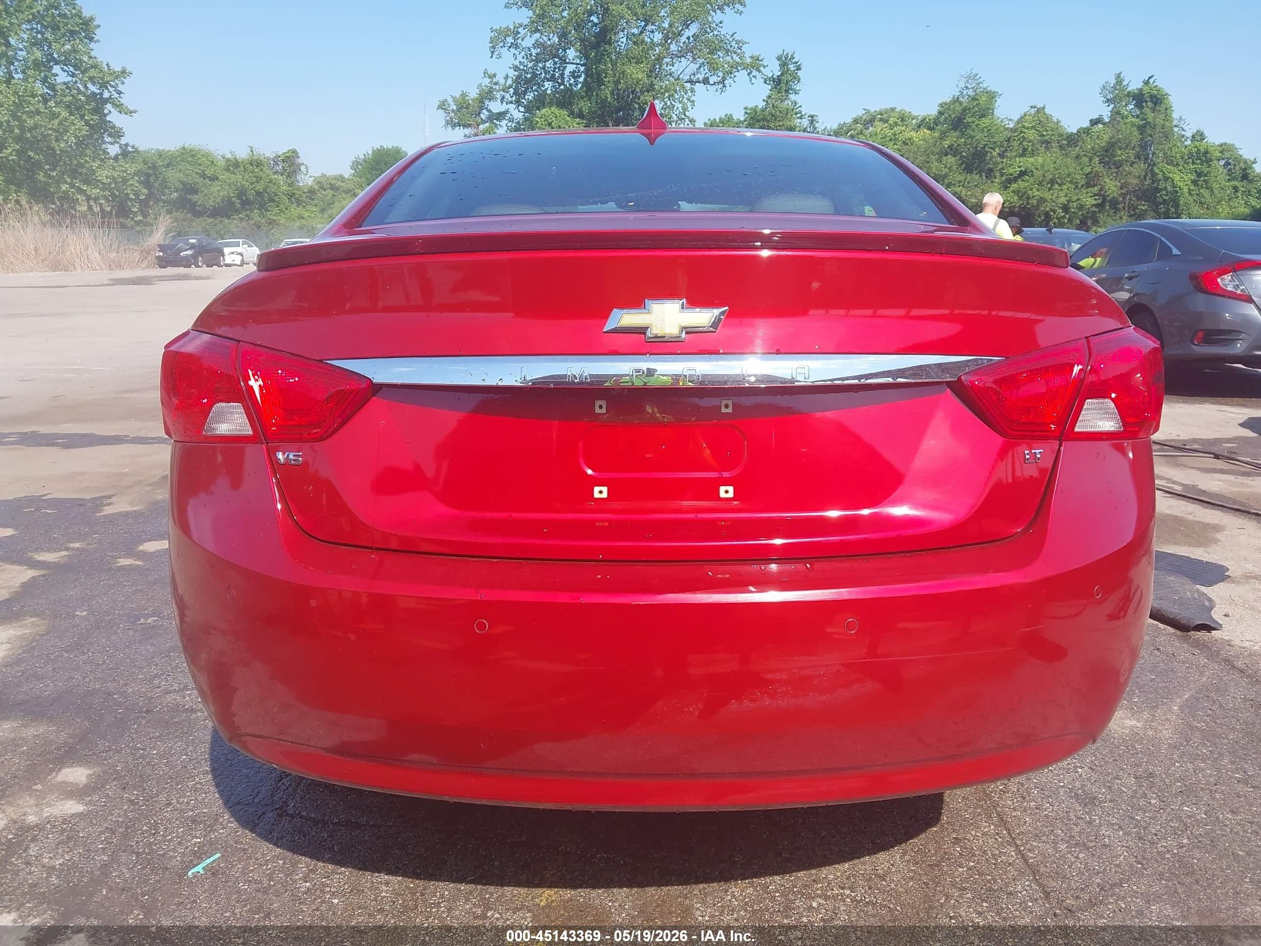 2015 Chevrolet Impala 2lt Red vin: 2G1125S36F9212444