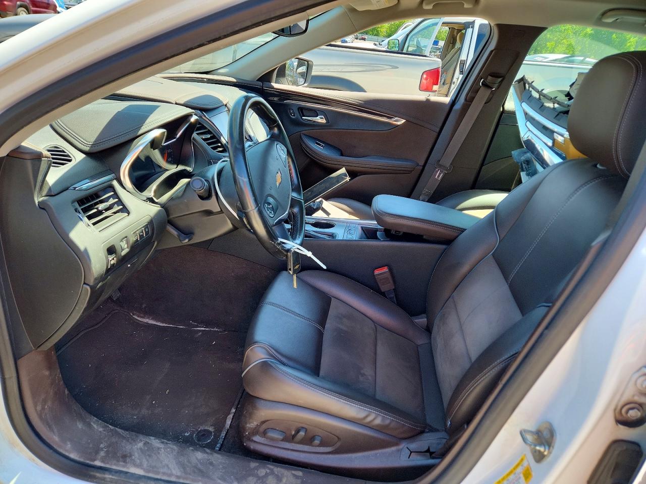 2015 Chevrolet Impala Lt White vin: 2G1125S36F9296510