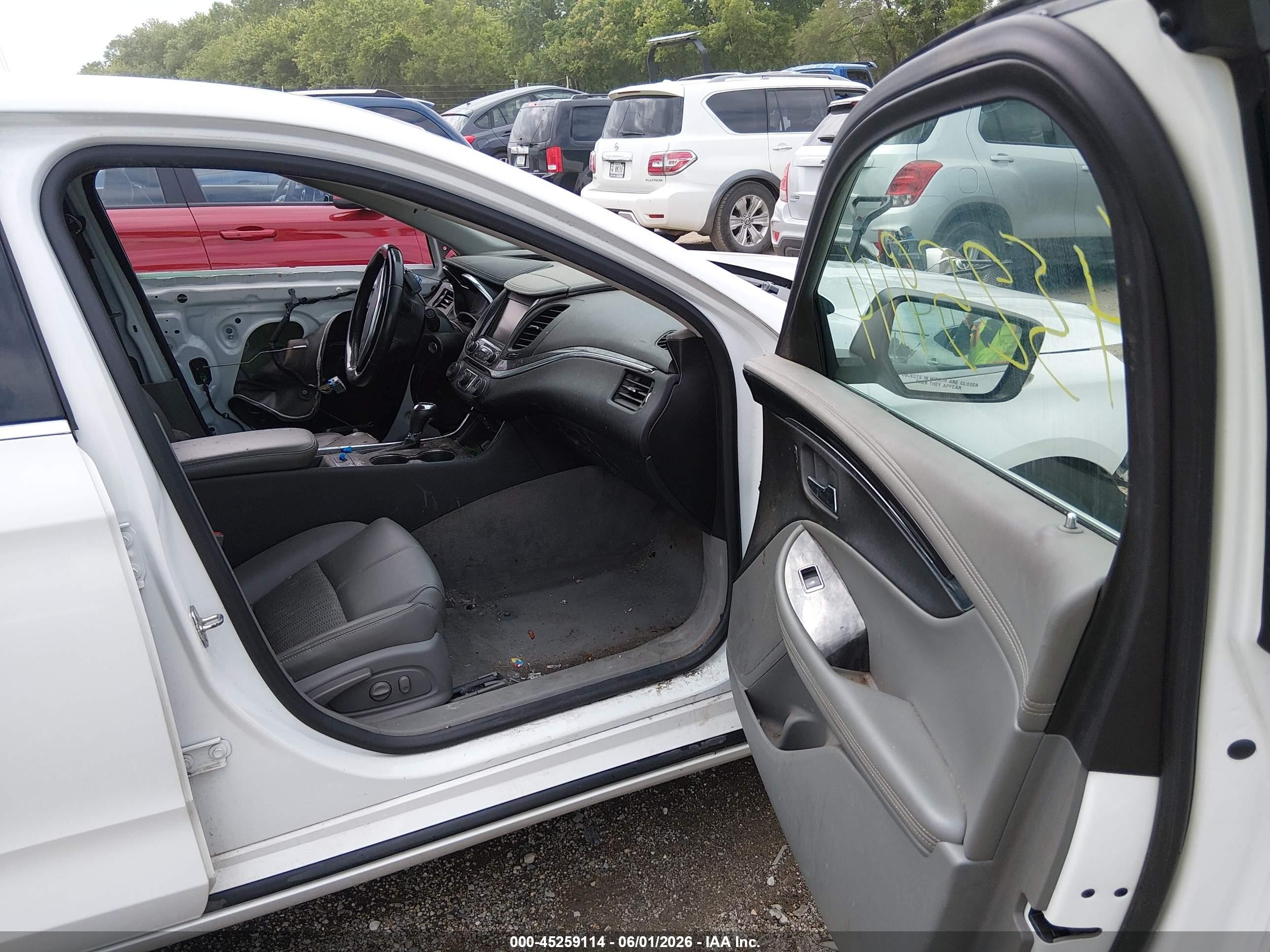 2015 Chevrolet Impala 2lt White vin: 2G1125S37F9199638