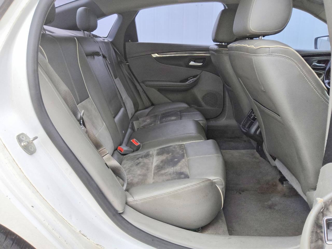 2015 Chevrolet Impala Lt Белый vin: 2G1125S37F9211450