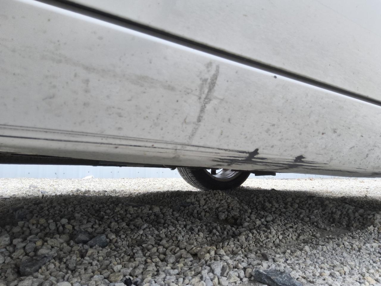 2015 Chevrolet Impala Lt Белый vin: 2G1125S37F9211450 Damage: Right Rocker Panel Molding, Heavy Scratch, > 12 Inches