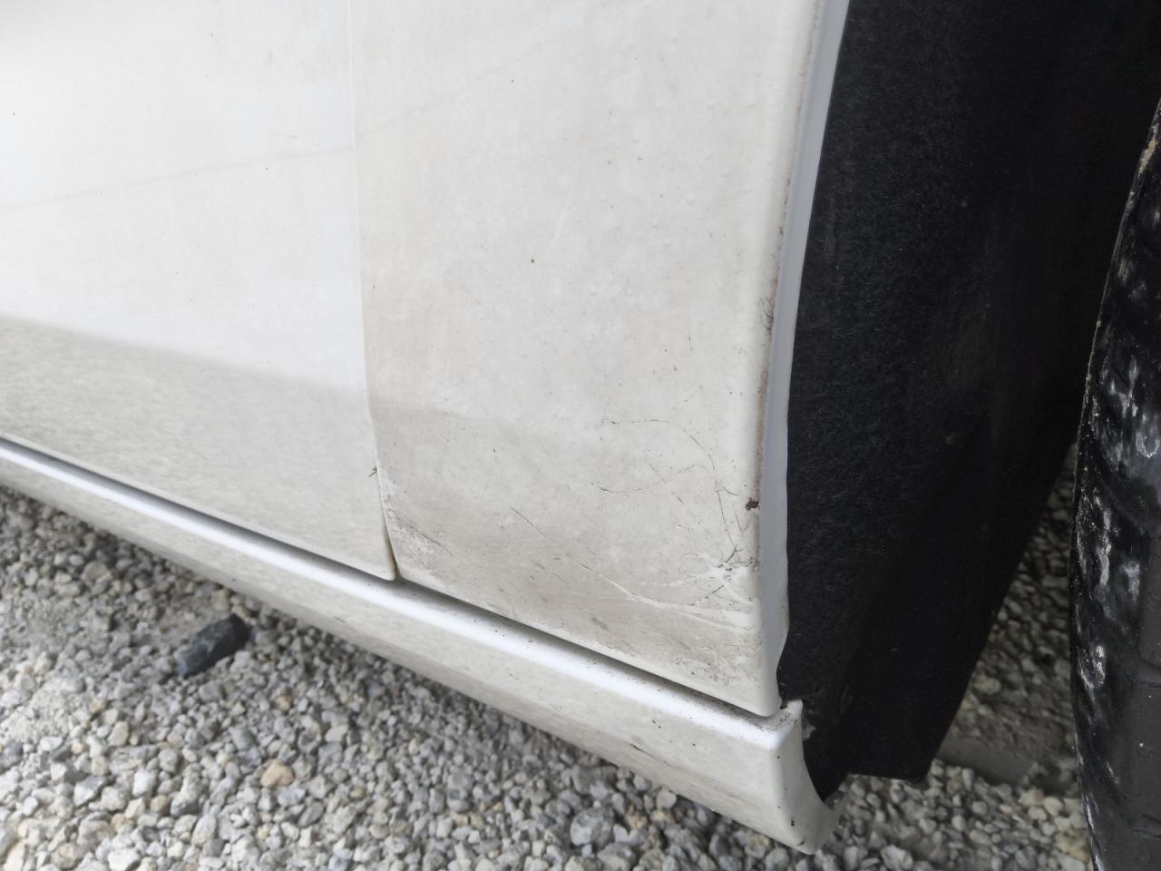 2015 Chevrolet Impala Lt Белый vin: 2G1125S37F9211450 Damage: Right Front Fender, Heavy Scratch, 3 To 4 Inches