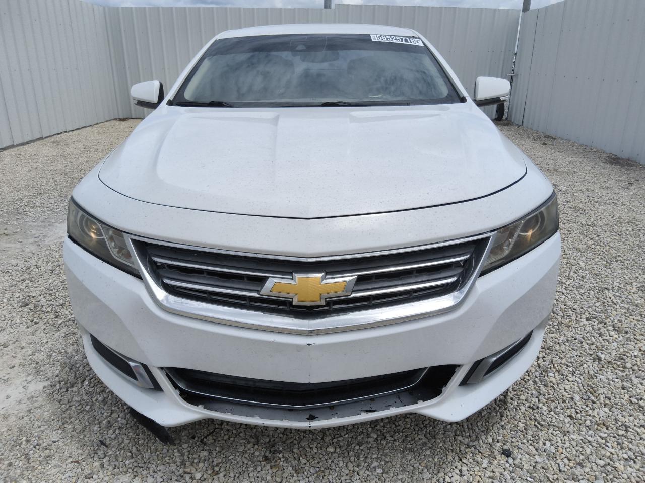 2015 Chevrolet Impala Lt Белый vin: 2G1125S37F9211450 Damage: Grille Molding, Broken, Replacement Required