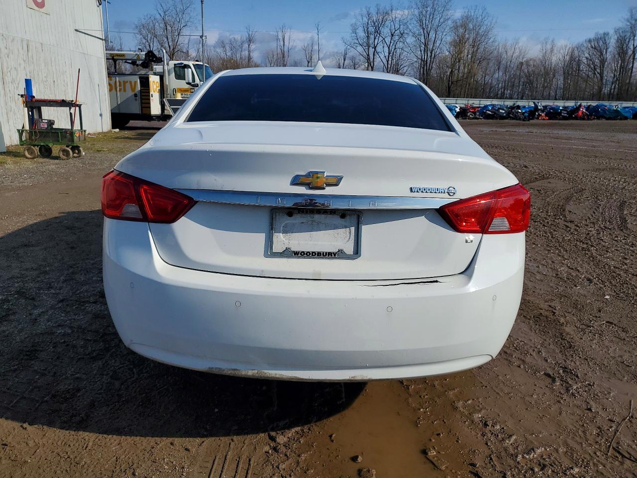 2014 Chevrolet Impala Lt White vin: 2G1125S38E9102476