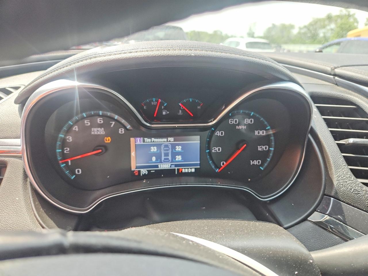 2014 Chevrolet Impala Lt Red vin: 2G1125S38E9135669