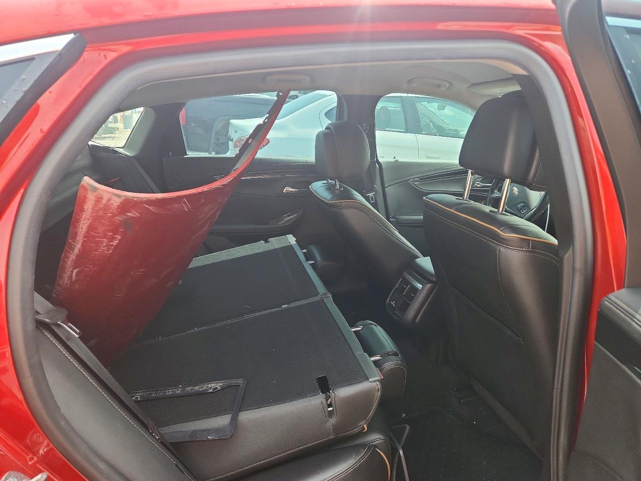 2014 Chevrolet Impala Lt Red vin: 2G1125S38E9135669