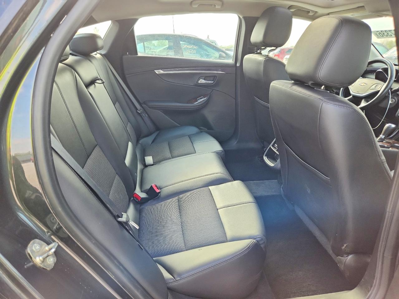 2015 Chevrolet Impala Lt Charcoal vin: 2G1125S38F9124091