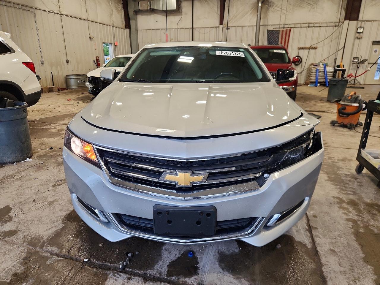 2015 Chevrolet Impala Lt Silver vin: 2G1125S38F9126410