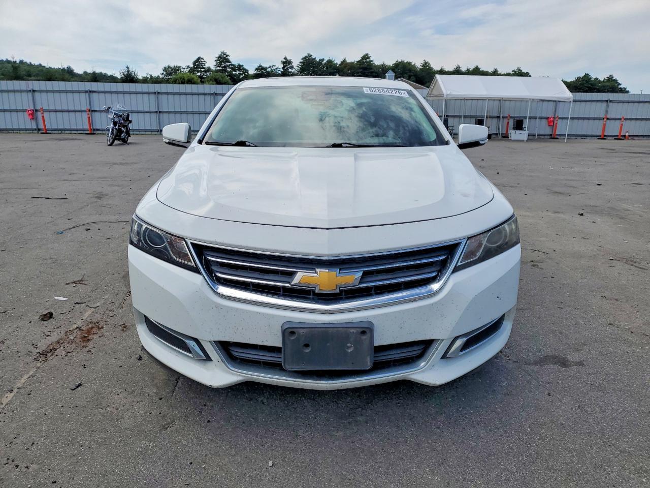 2015 Chevrolet Impala Lt Белый vin: 2G1125S38F9130523