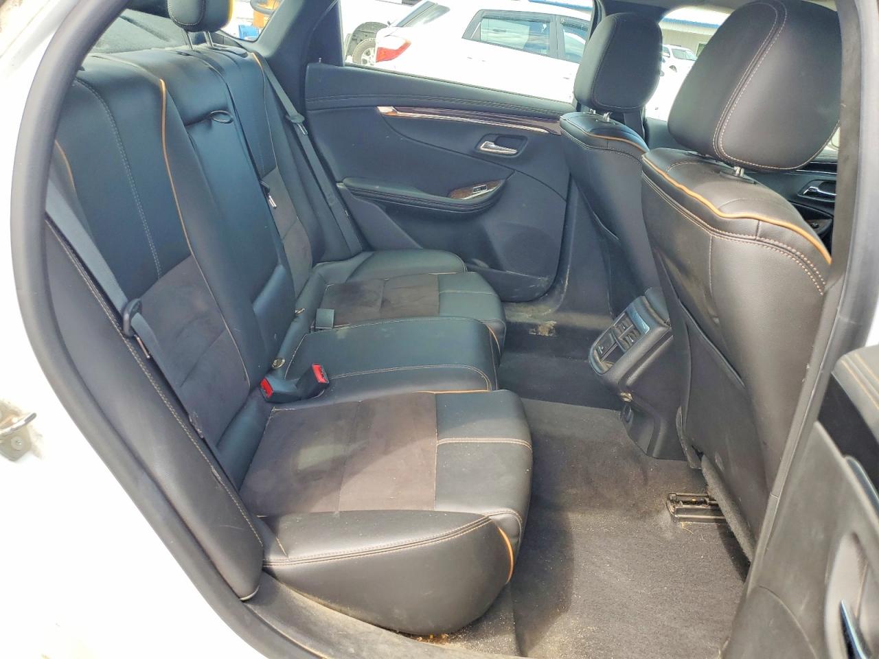 2015 Chevrolet Impala Lt Белый vin: 2G1125S38F9130523