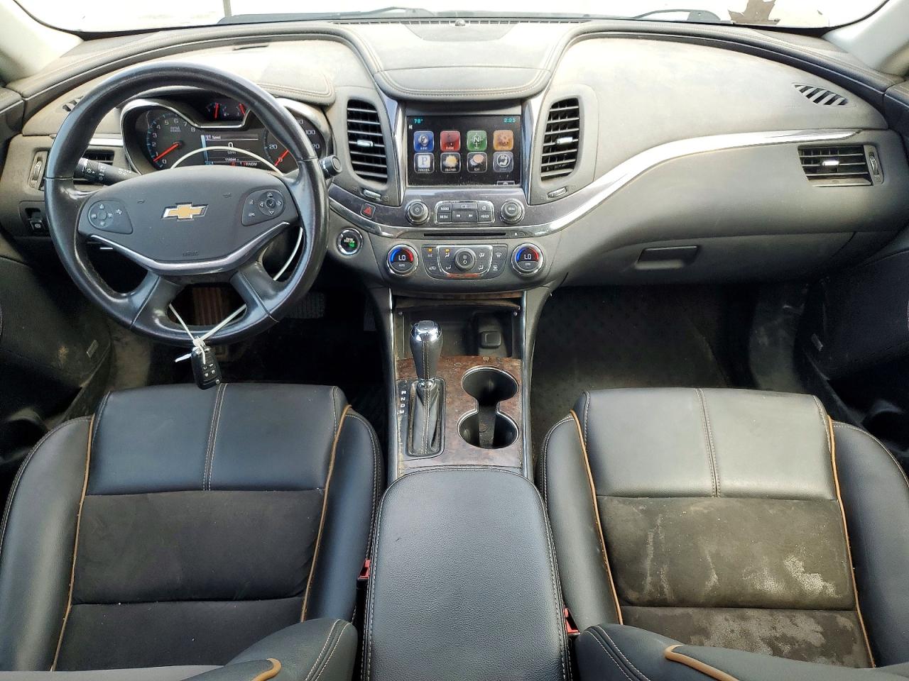 2015 Chevrolet Impala Lt Белый vin: 2G1125S38F9130523