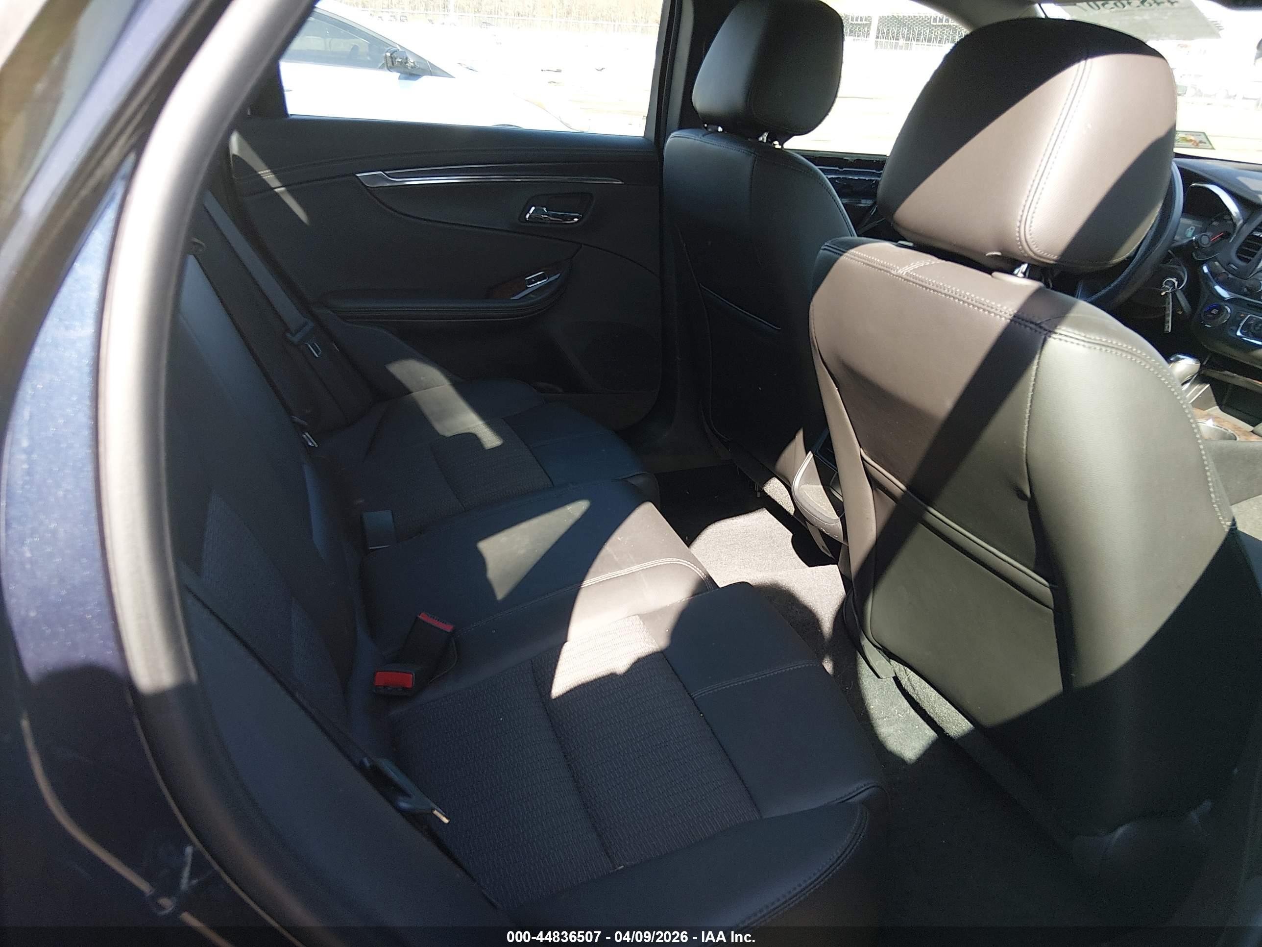 2015 Chevrolet Impala 2lt Синий vin: 2G1125S38F9174201