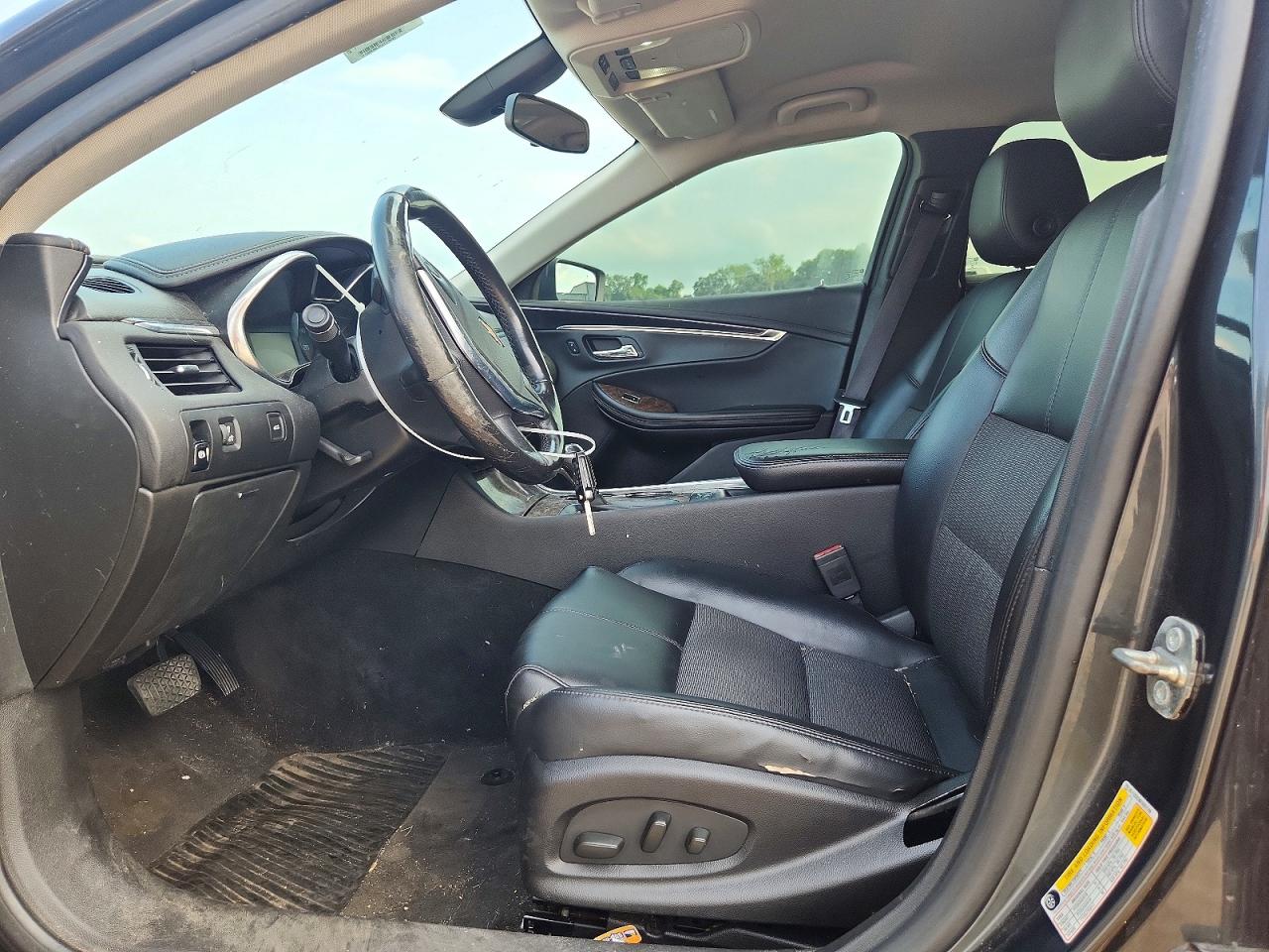 2015 Chevrolet Impala Lt Серый vin: 2G1125S38F9261189