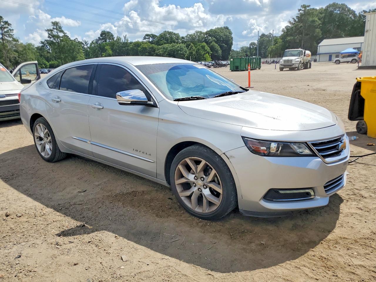 2018 Chevrolet Impala Premier Silver vin: 2G1125S38J9153860