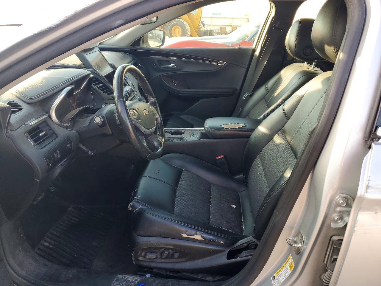 2014 Chevrolet Impala Lt Silver vin: 2G1125S39E9131260