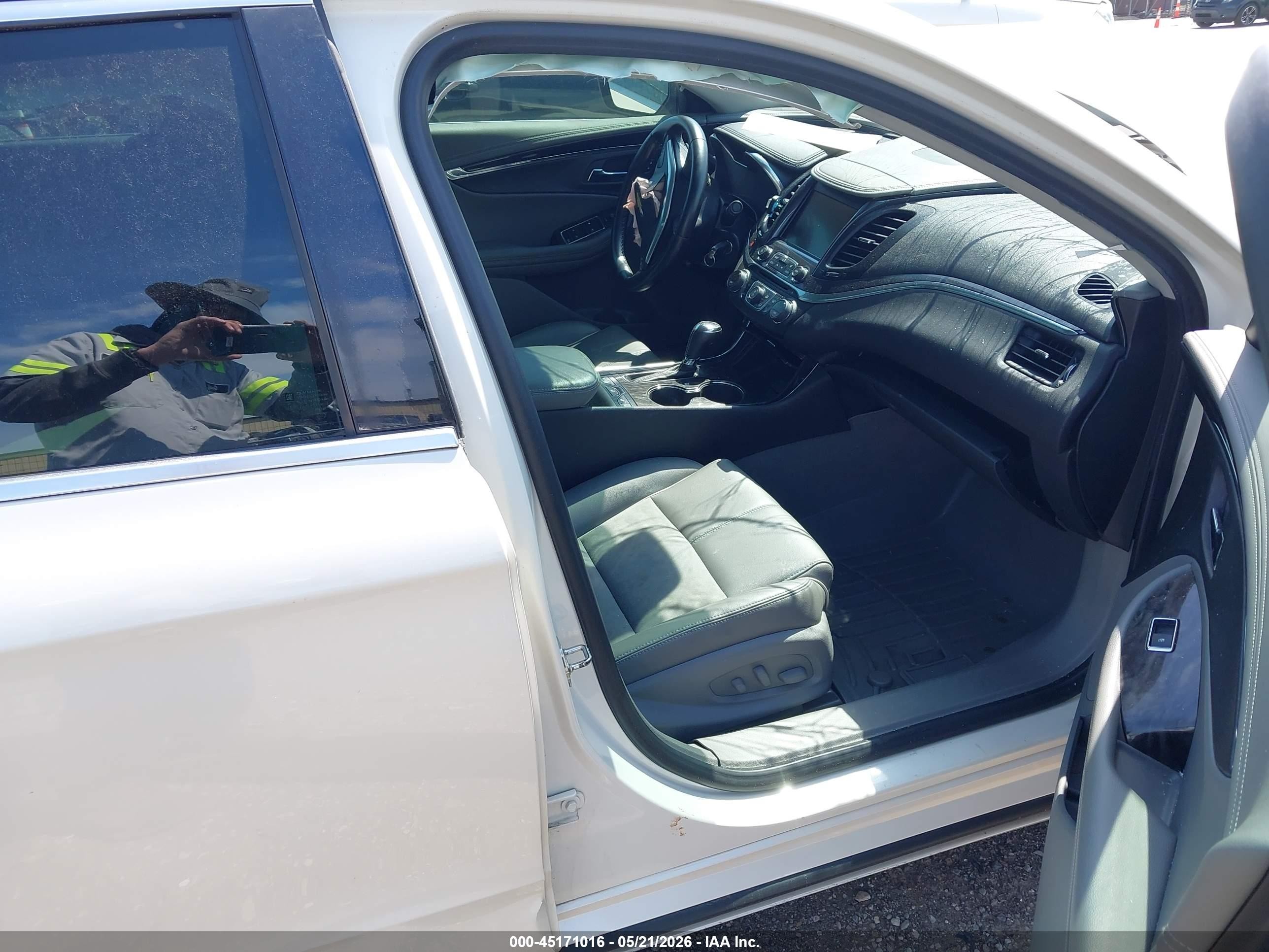 2014 Chevrolet Impala 2lt White vin: 2G1125S39E9224151