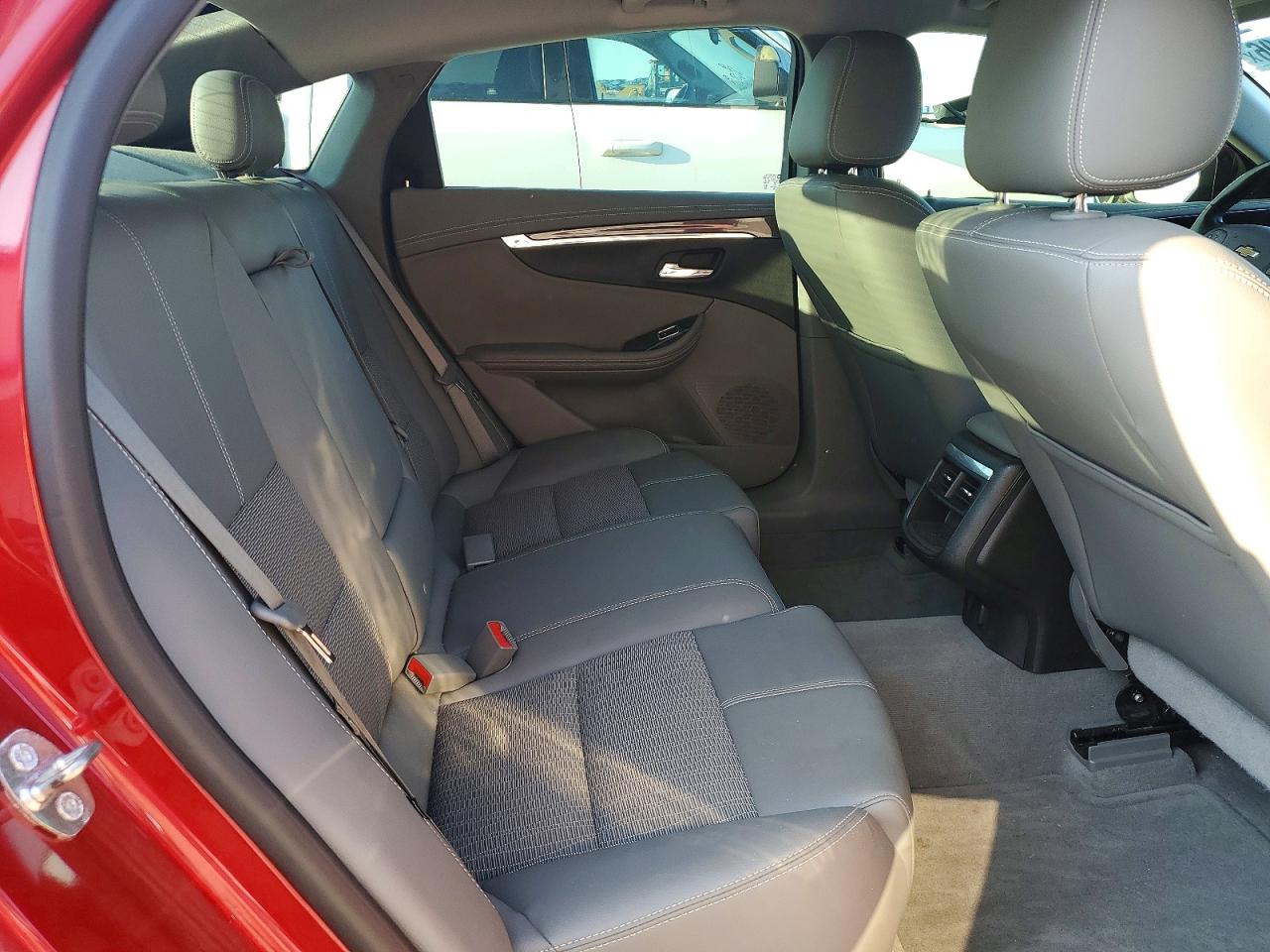 2015 Chevrolet Impala Lt Burgundy vin: 2G1125S3XF9144410