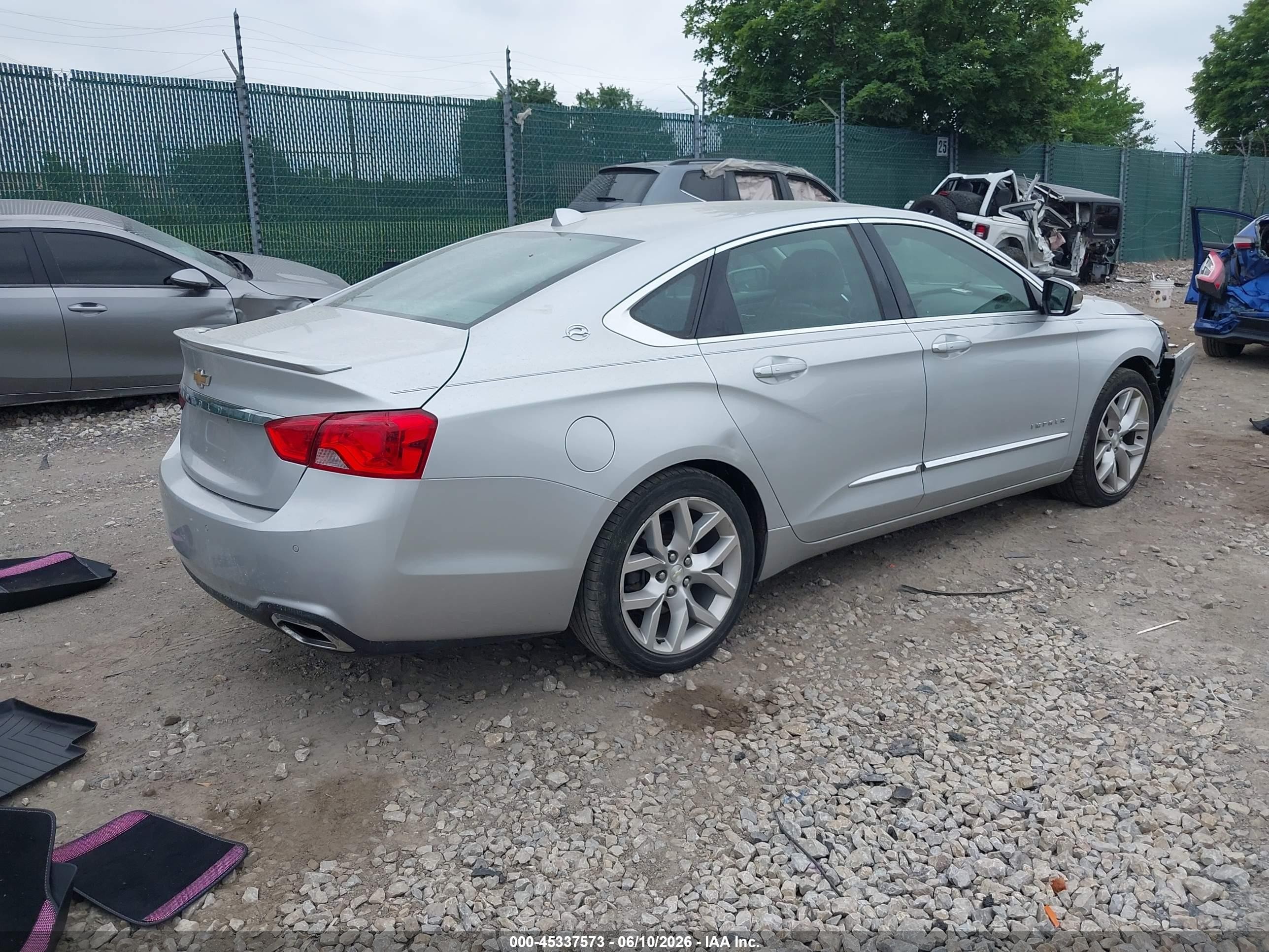 2014 Chevrolet Impala 1lz Silver vin: 2G1145SL5E9211648