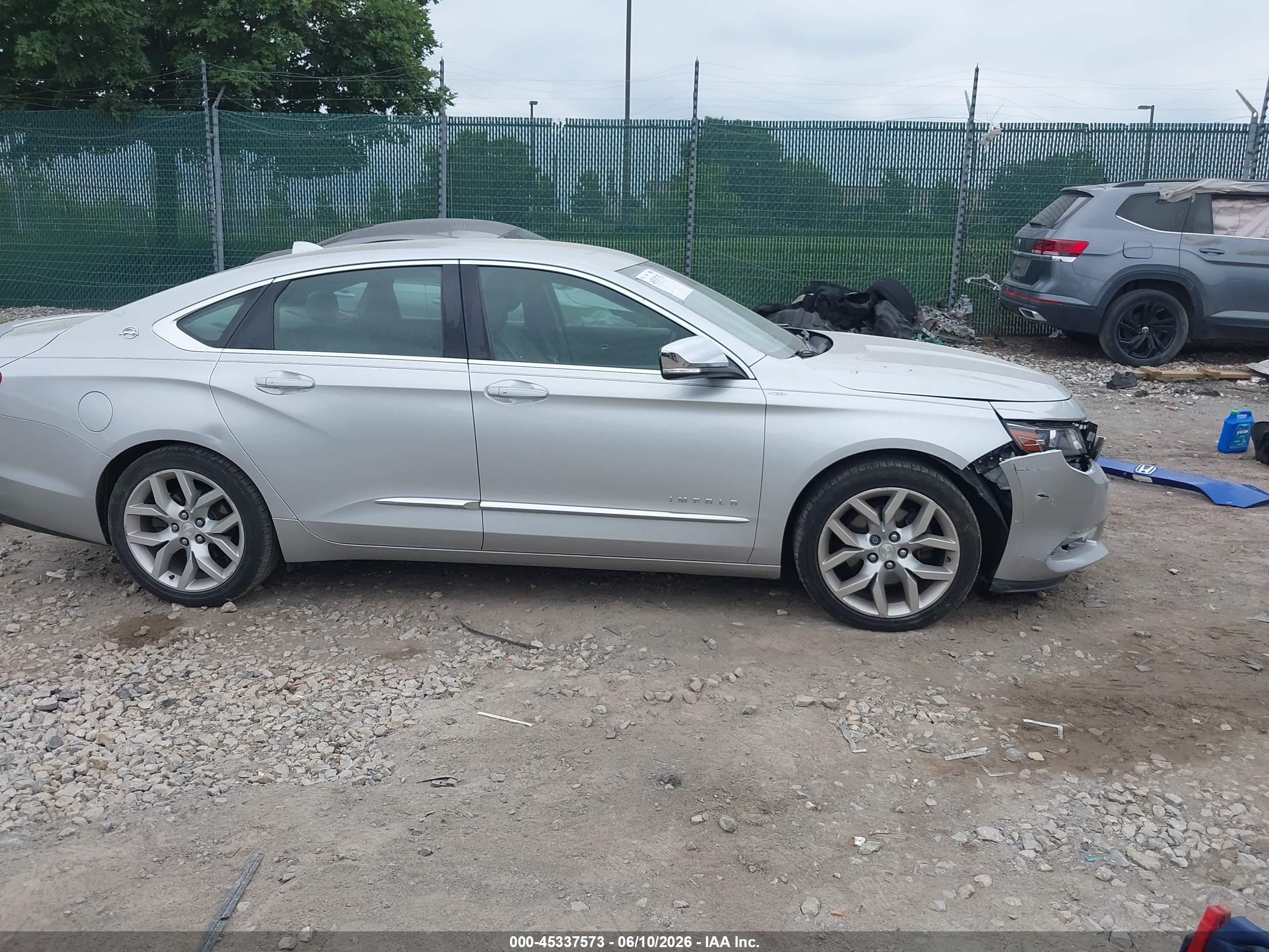 2014 Chevrolet Impala 1lz Silver vin: 2G1145SL5E9211648